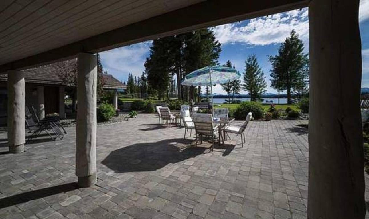Retreat Wilderness Inn
