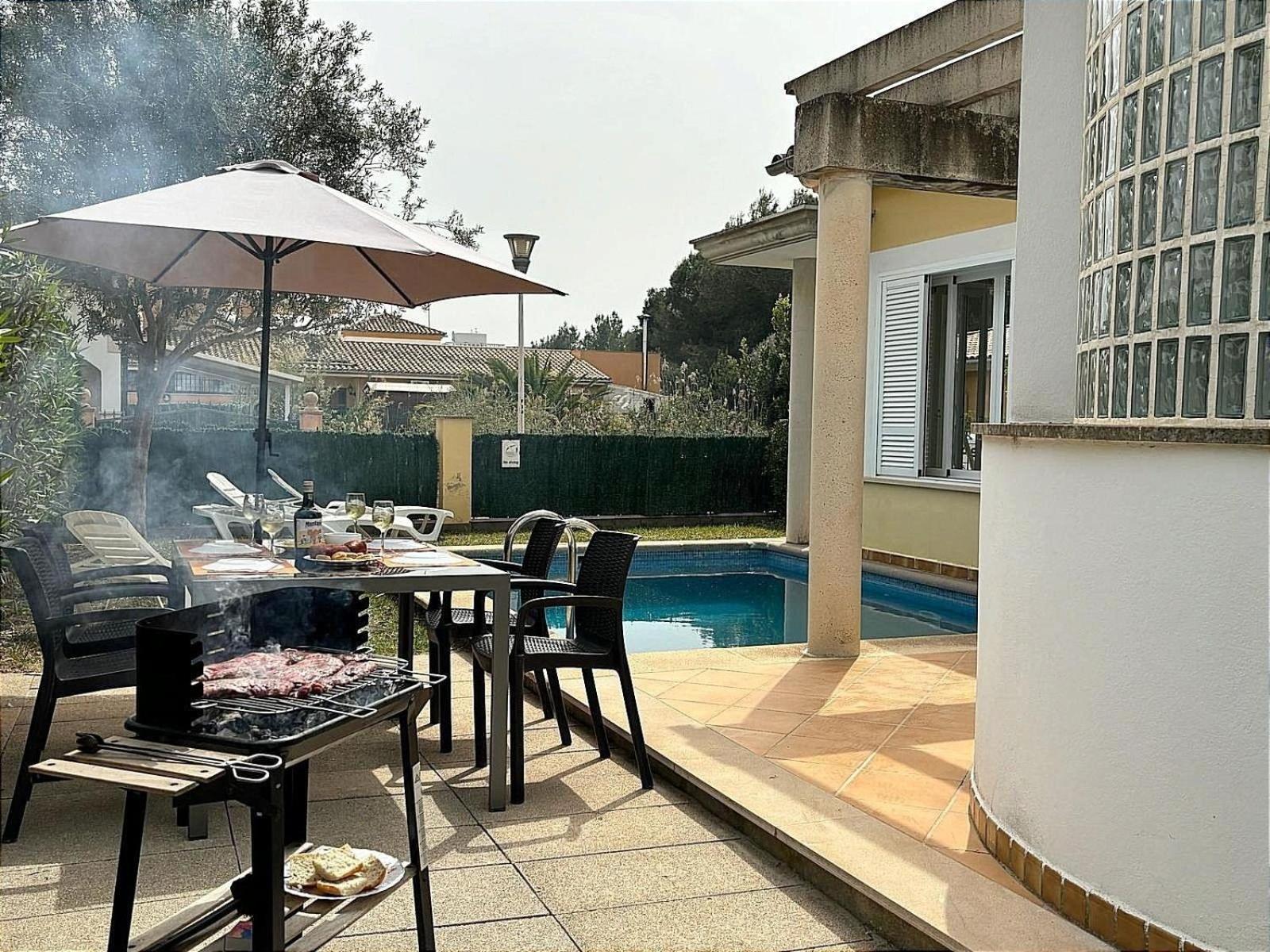Villa Estel - Chalet mit Pool im Garten view 5