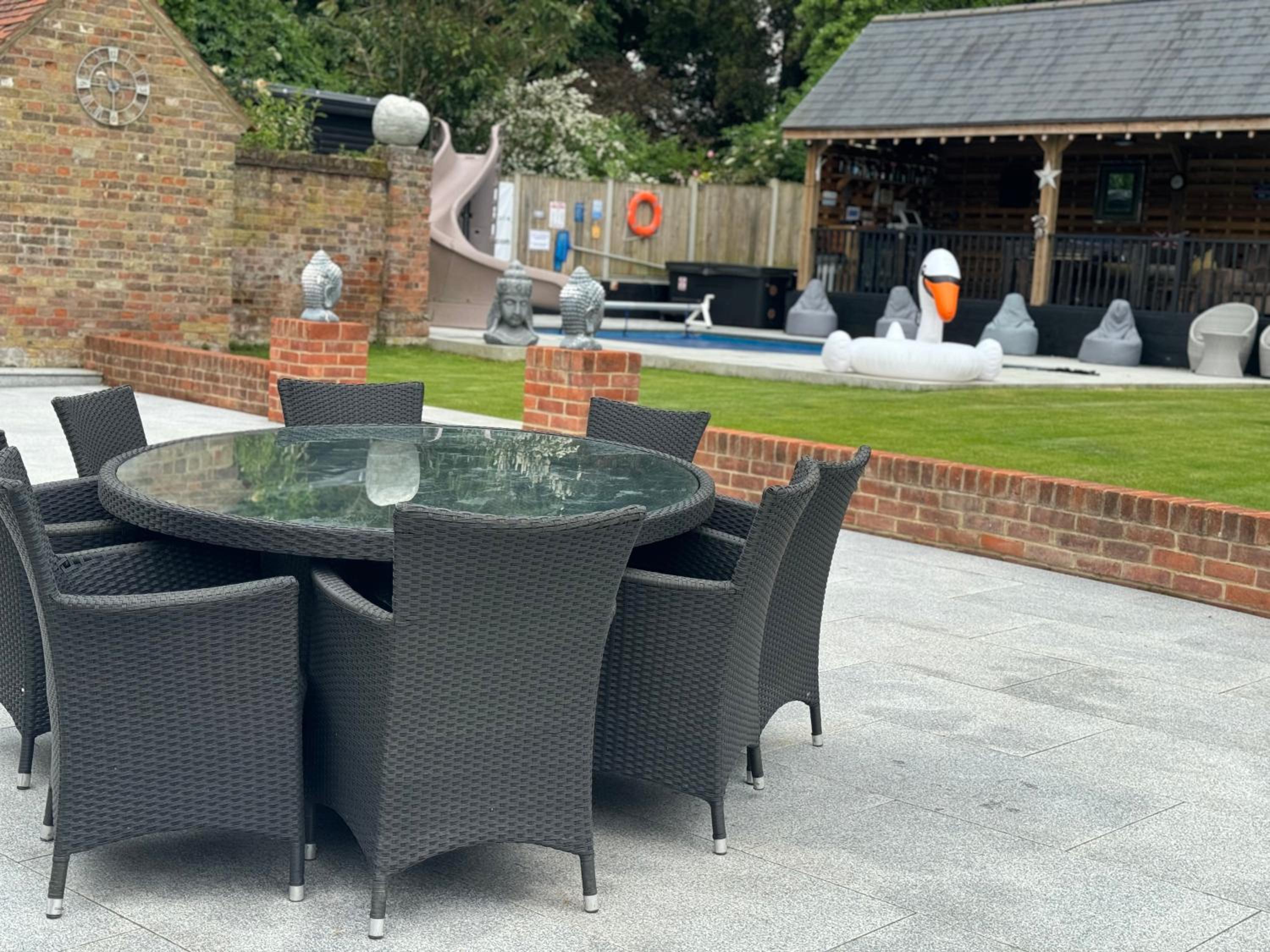 Private Heated Pool Oasis Hot Tub, Bar , games & Retreat view 5