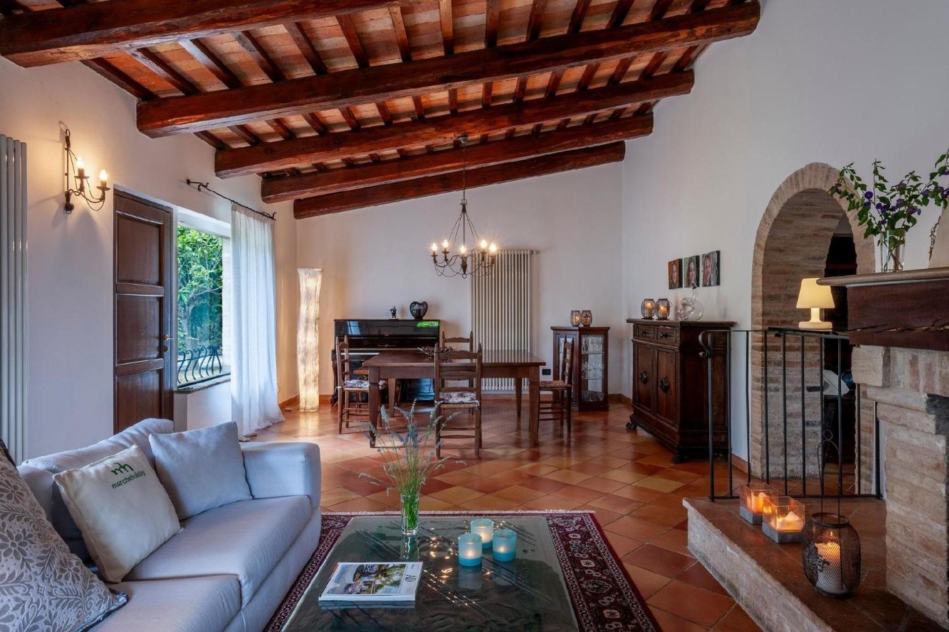 Casale Belvedere Marcheholiday