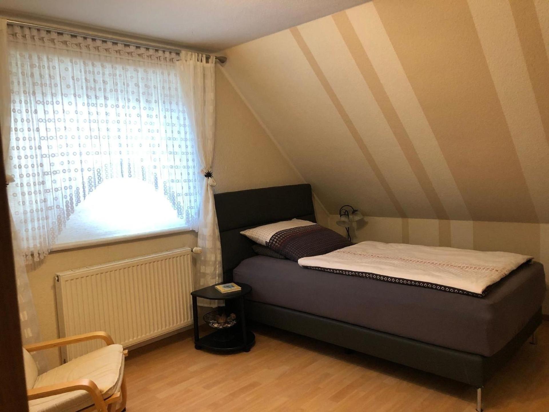 Strandnahe Ferienwohnung In Ruhiger Lage