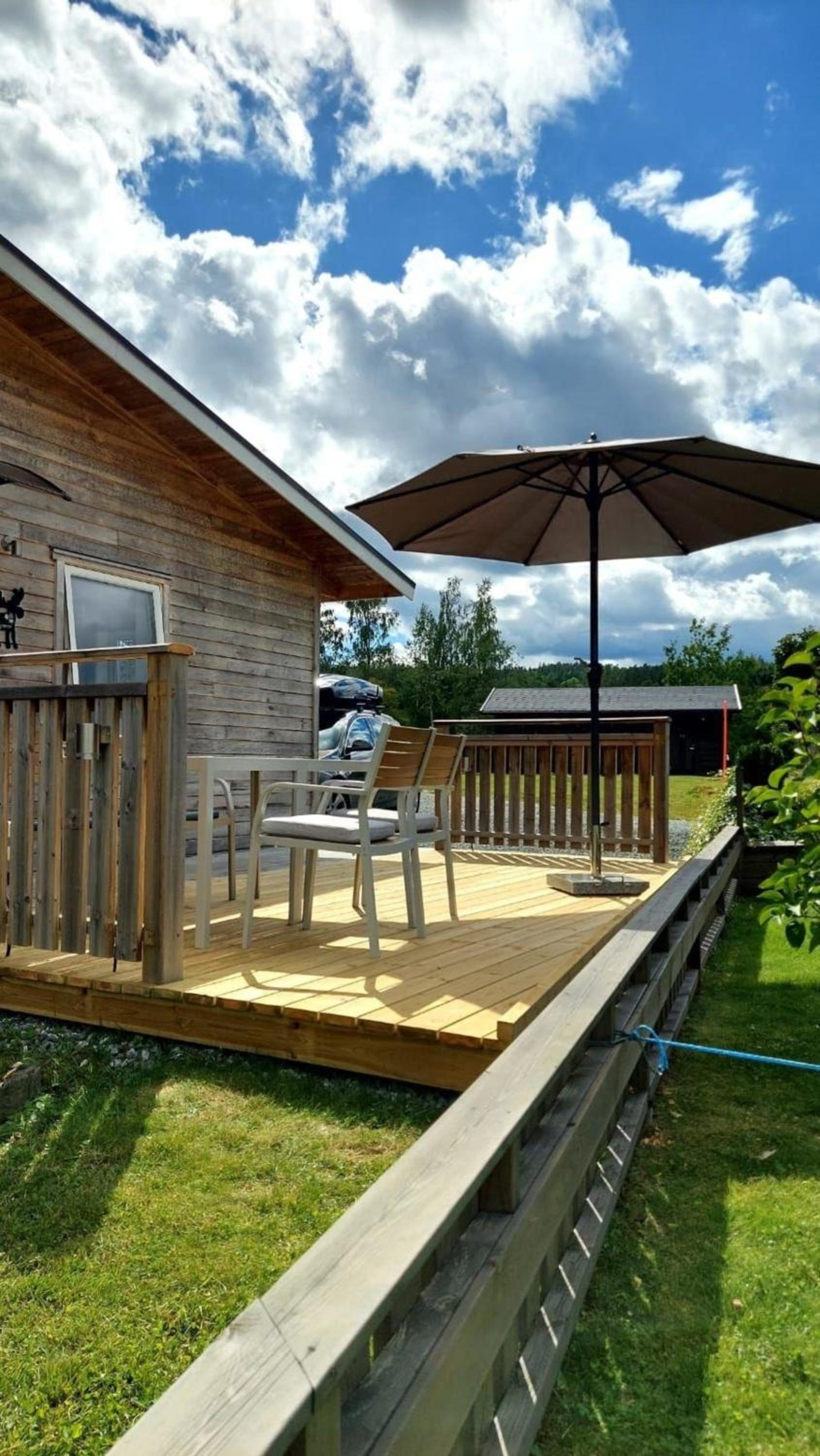 Schönes Haus mit Terrasse, Grill und Seeblick