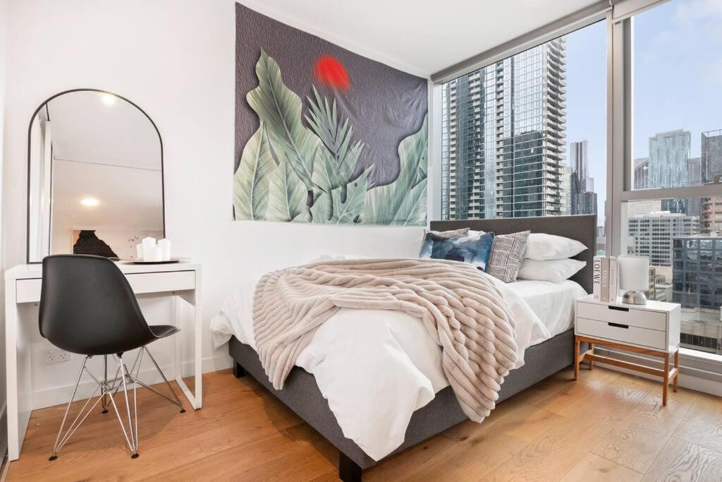 2 Units! Dual Building CBD Living, 1 Min to SkyBus