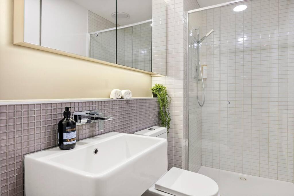 2 Units! Dual Building CBD Living, 1 Min to SkyBus