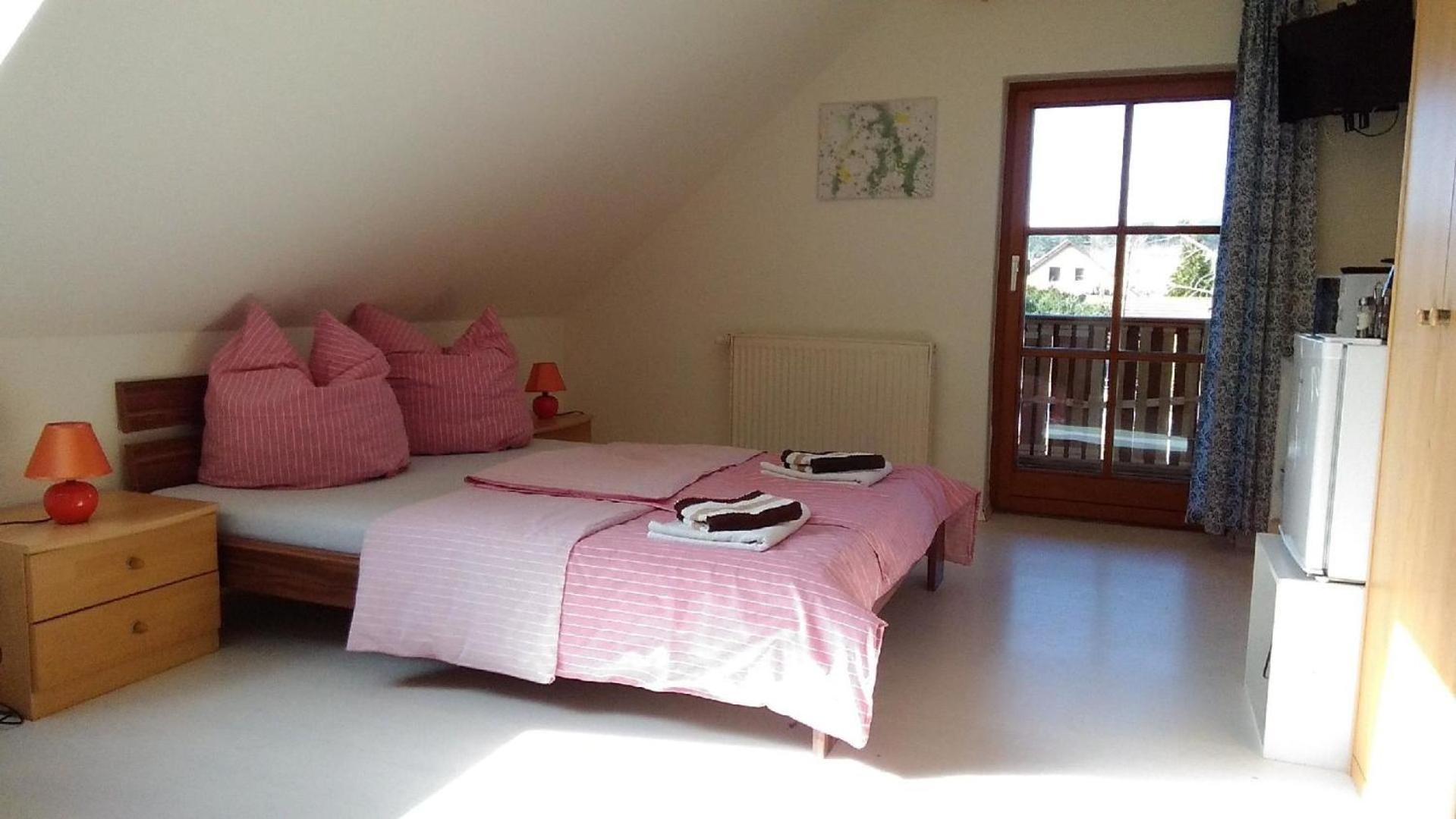 Appartement in Hinterjessen mit Terrasse, gemeinsamem Pool und Grill