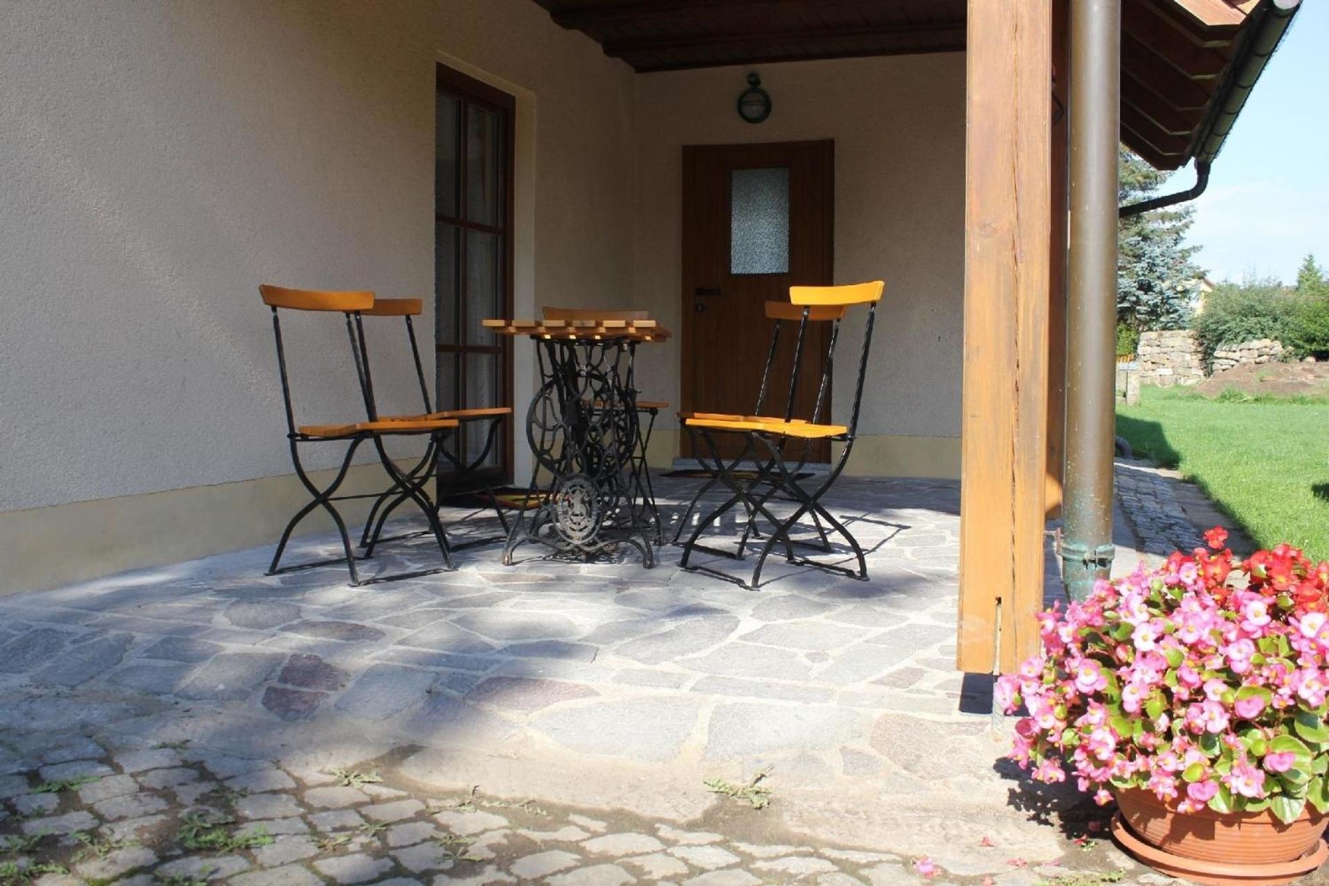 Appartement in Hinterjessen mit Terrasse, gemeinsamem Pool und Grill