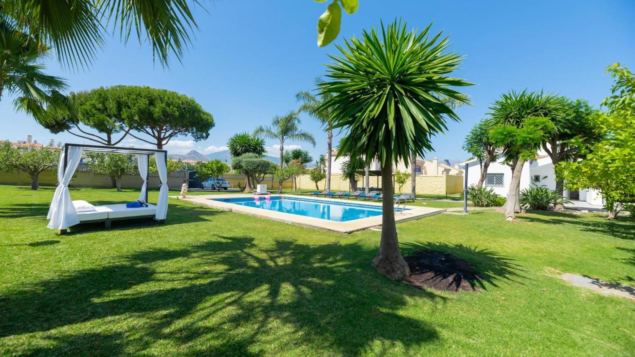 Costalita Cozy Sea Front Villa