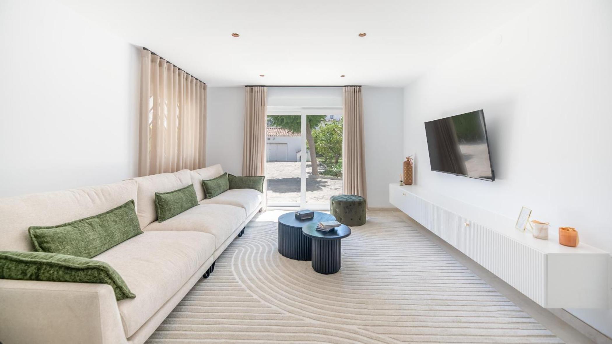 Costalita Cozy Sea Front Villa
