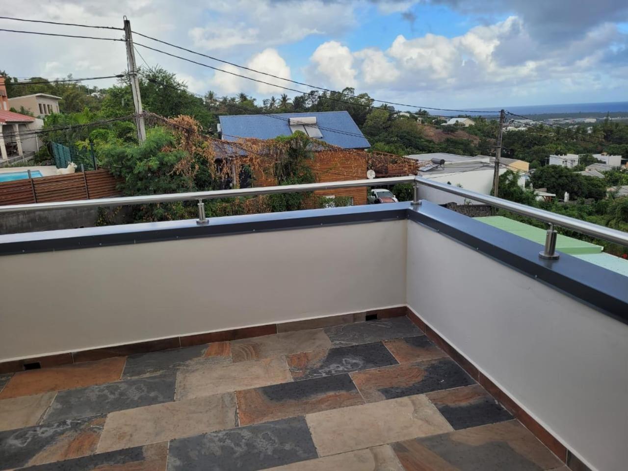 La maison du bonheur view 4