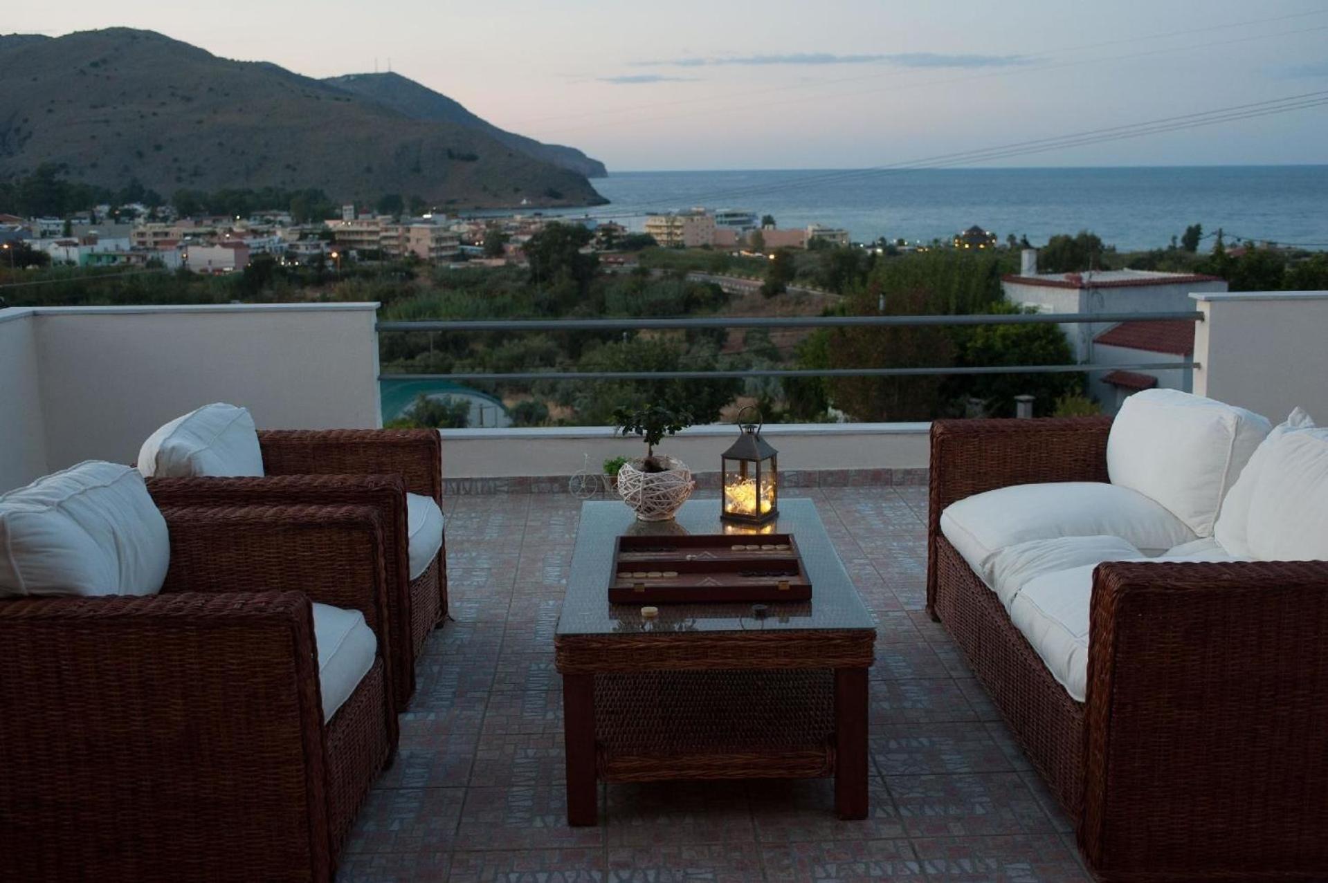 Ferienhaus für 8 Personen 2 Kinder ca 200 qm in Georgioupolis, Kreta West-Kreta view 2