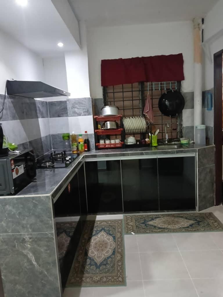 Yaakub homestay pangsapuri sutera jaya photo 7