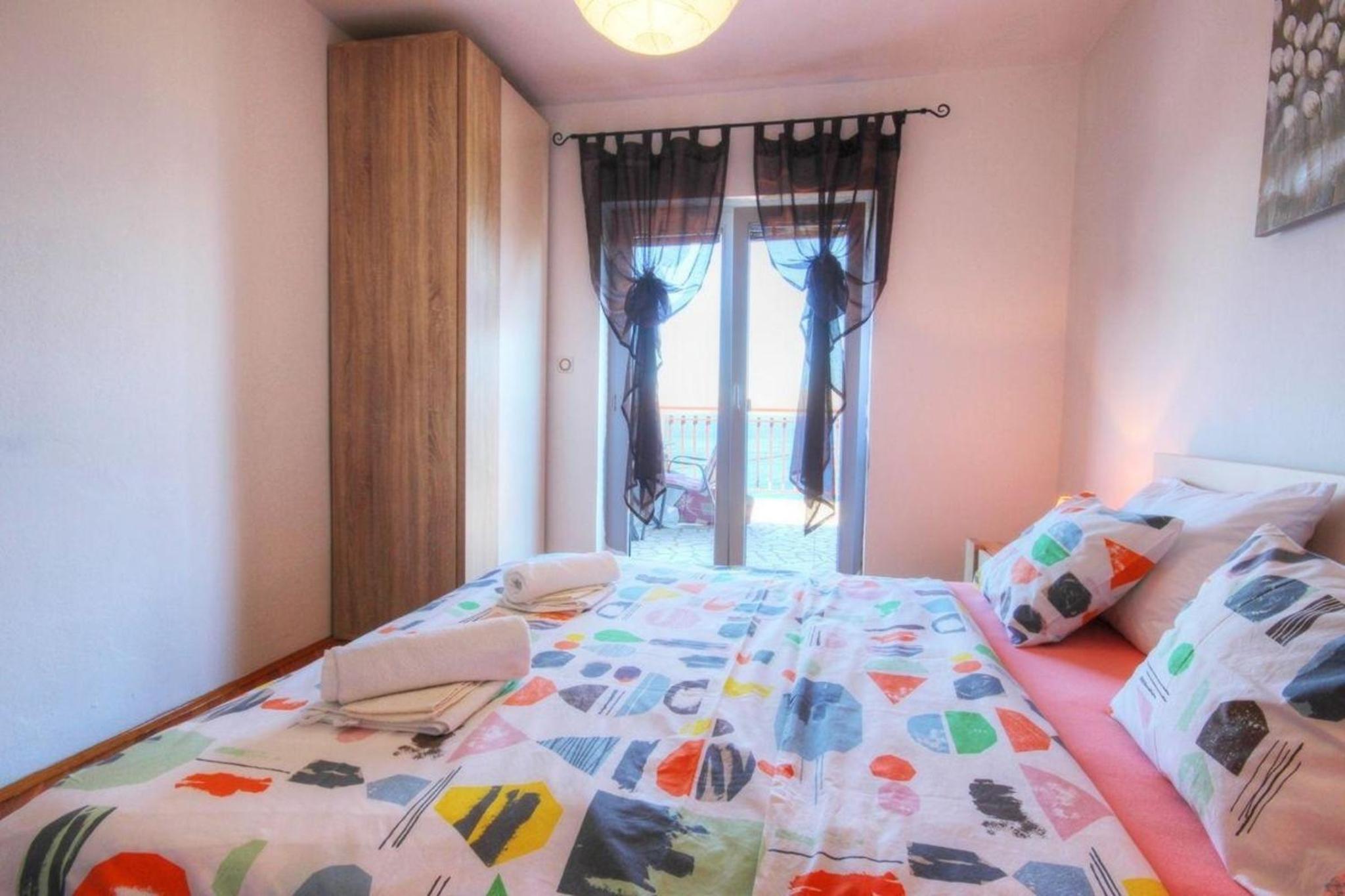 Gesamte Wohnung Mit Terrasse Und Meerblick view 5