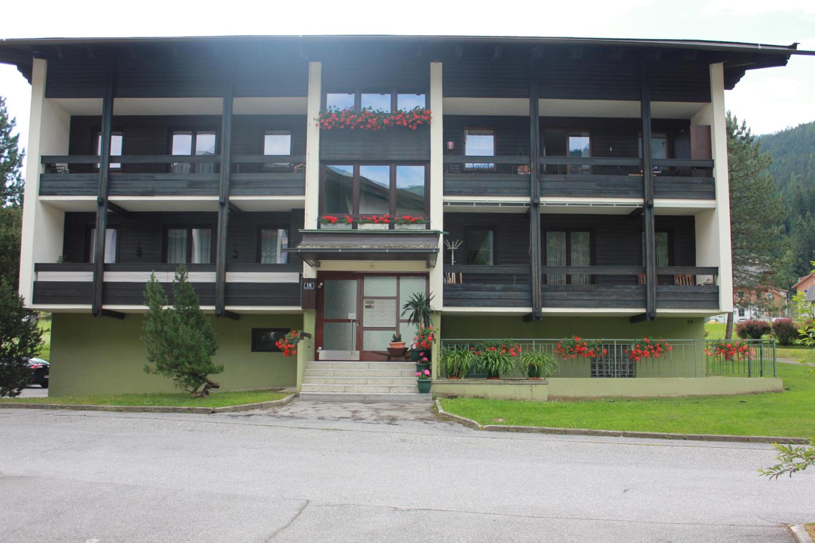 Appartementanlage Thermenblick SKI IN & SKI OUT