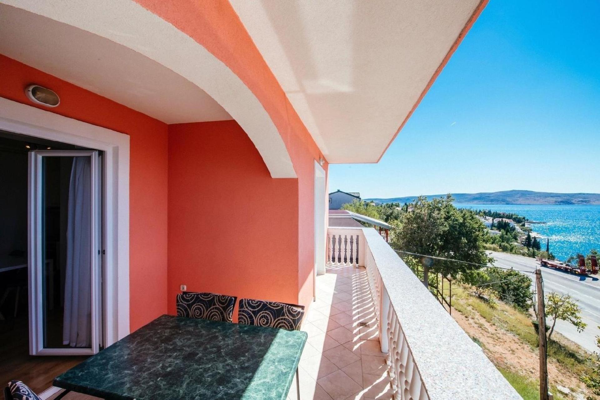Gemütliches Apartment mit Meerblick vom privaten Balkon view 3