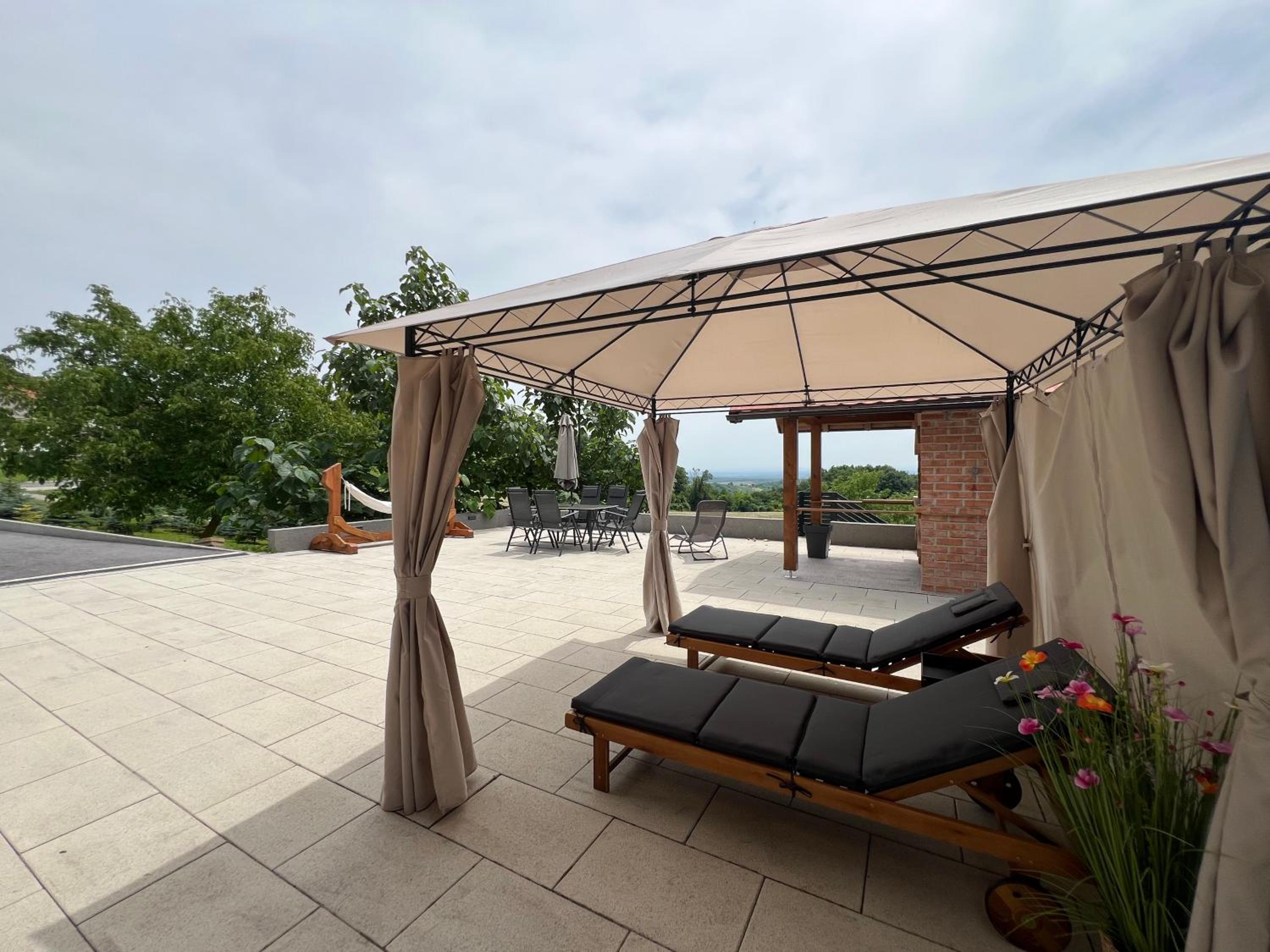Mountain Luxury Lodges view 2