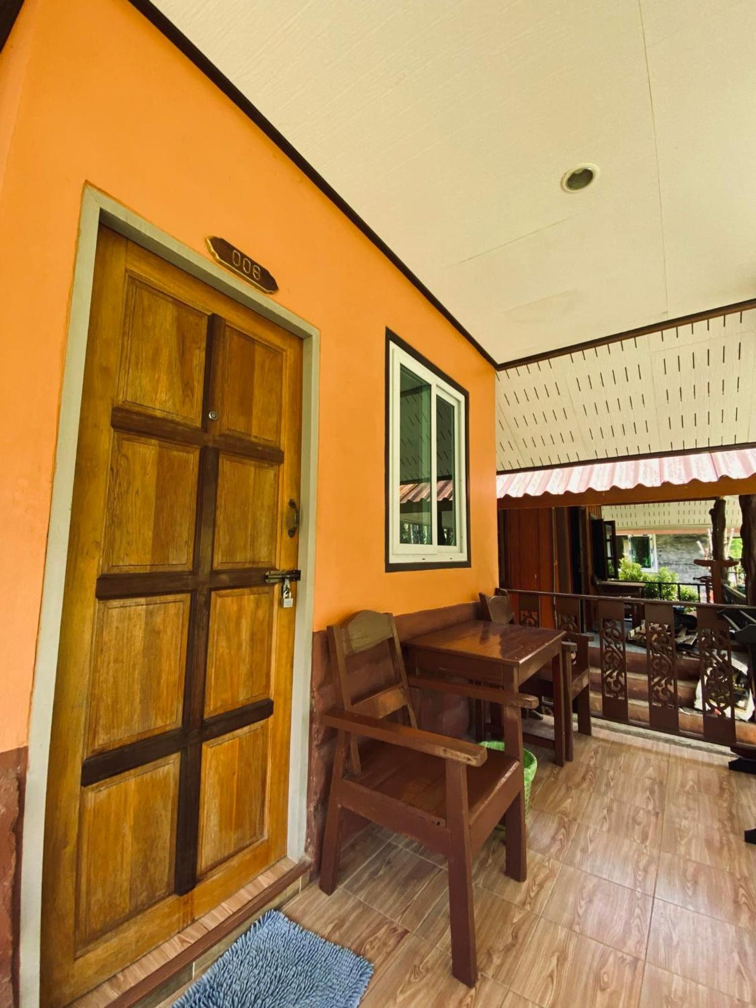 Khao Sok Nung House
