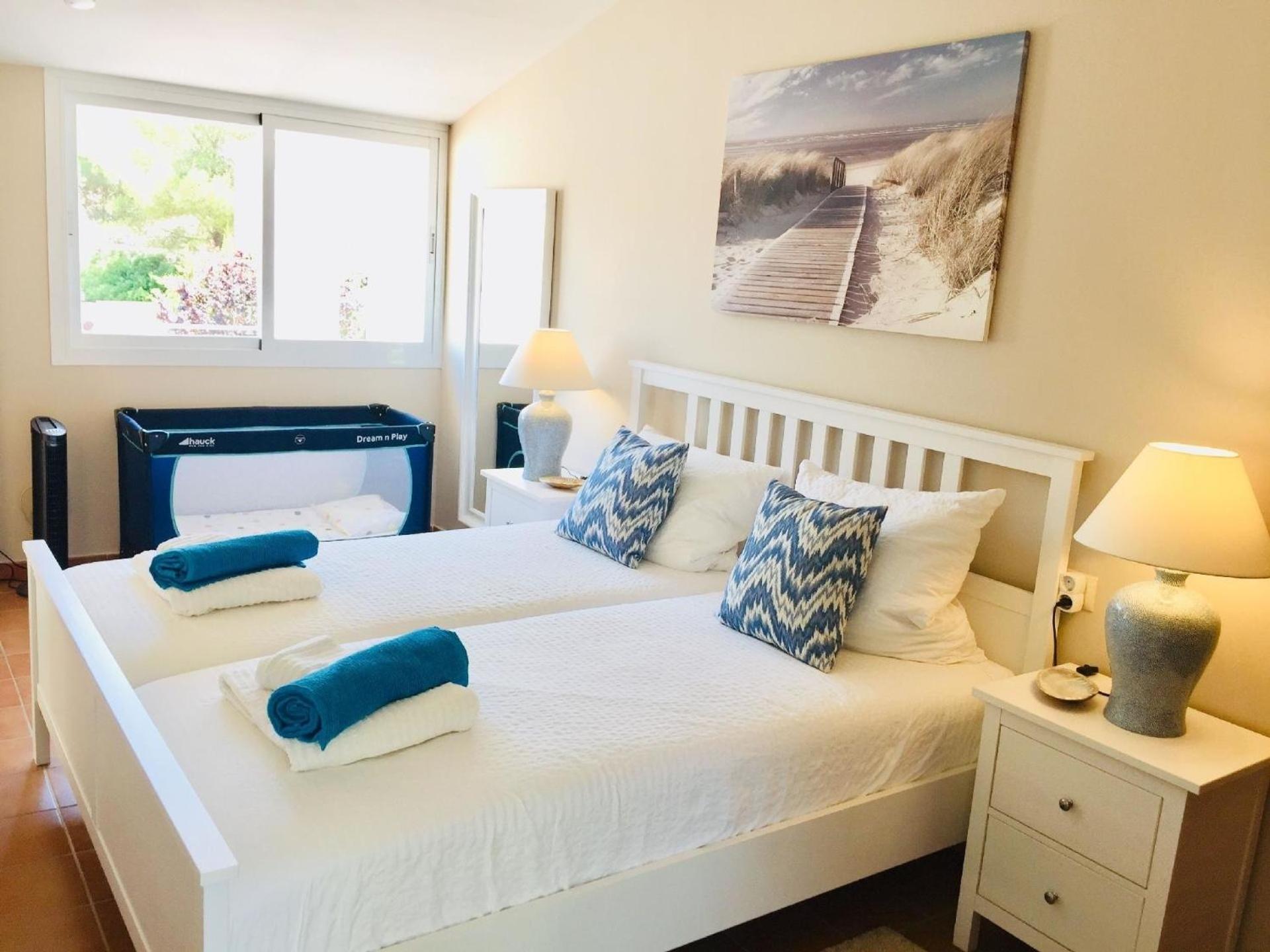 Strandvilla Beach and Ocean in Son Serra De Marina view 4