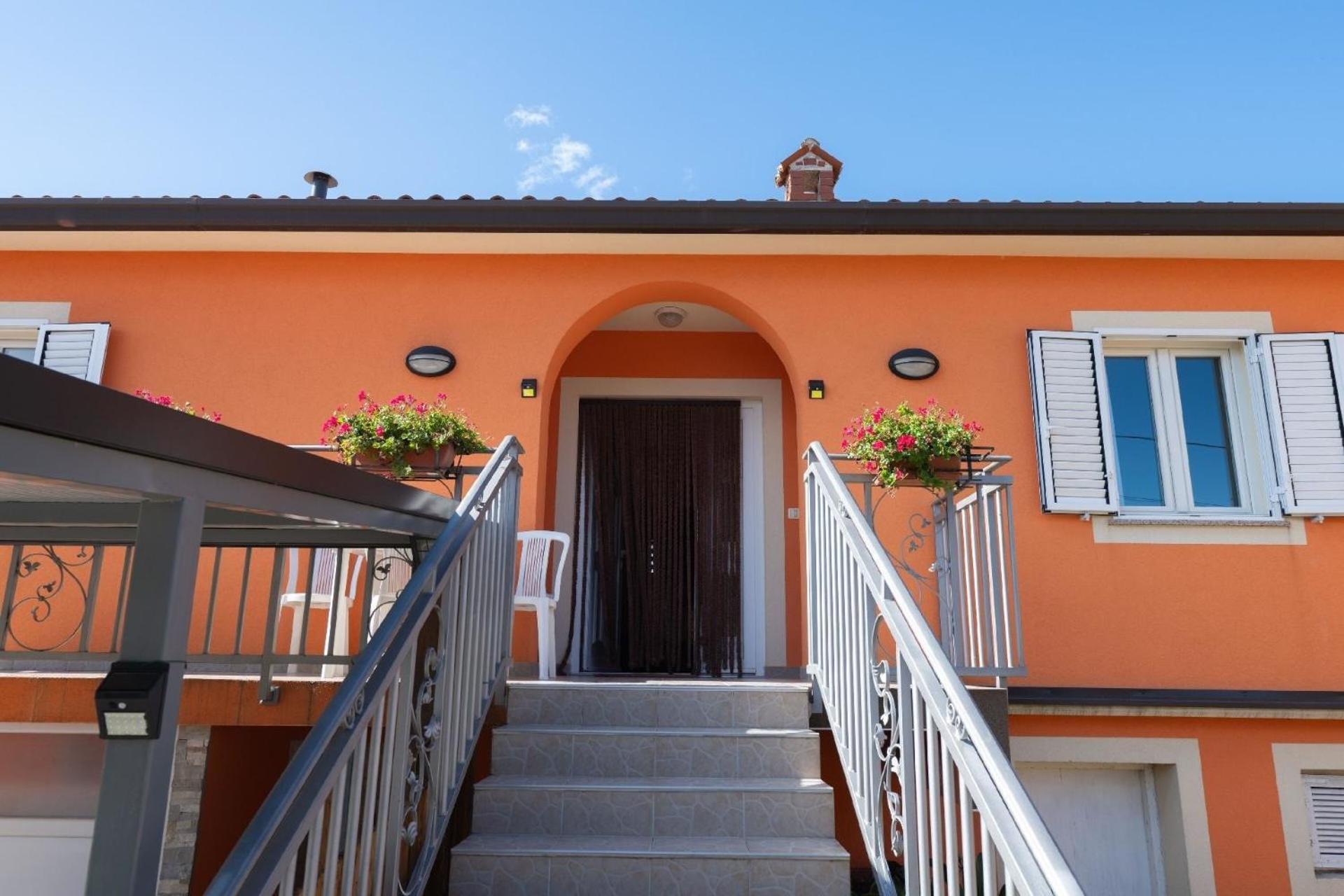 Haus Orange Familienfreundliche Lage Mit Pool view 3