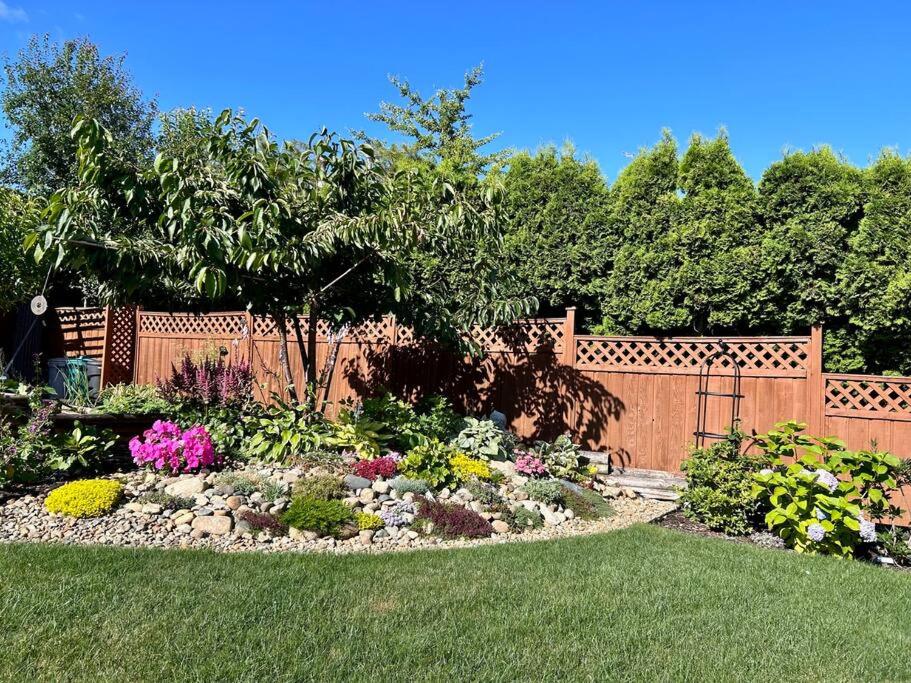 Ocean View Garden House