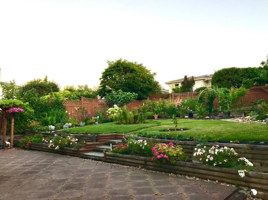 Ocean View Garden House