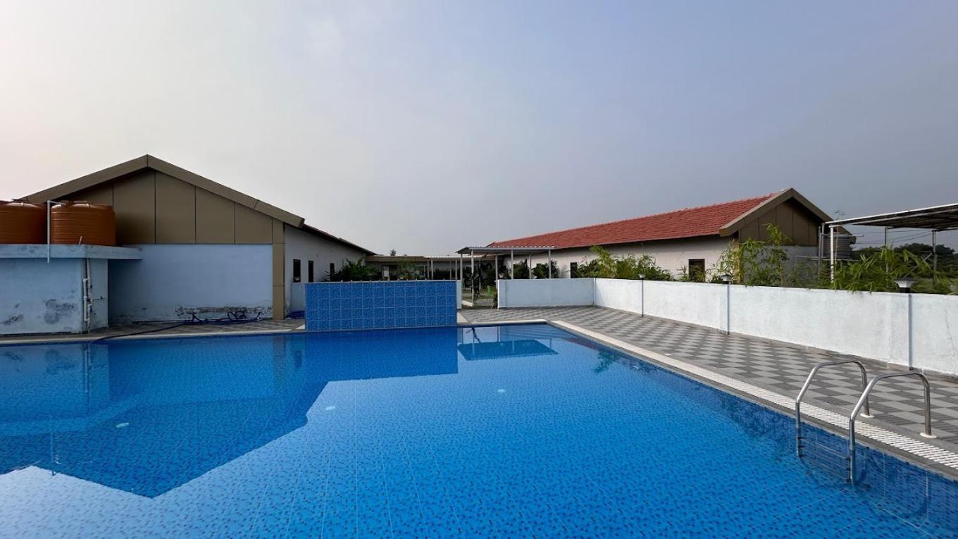Nandi Farm Resort & Hotel view 3