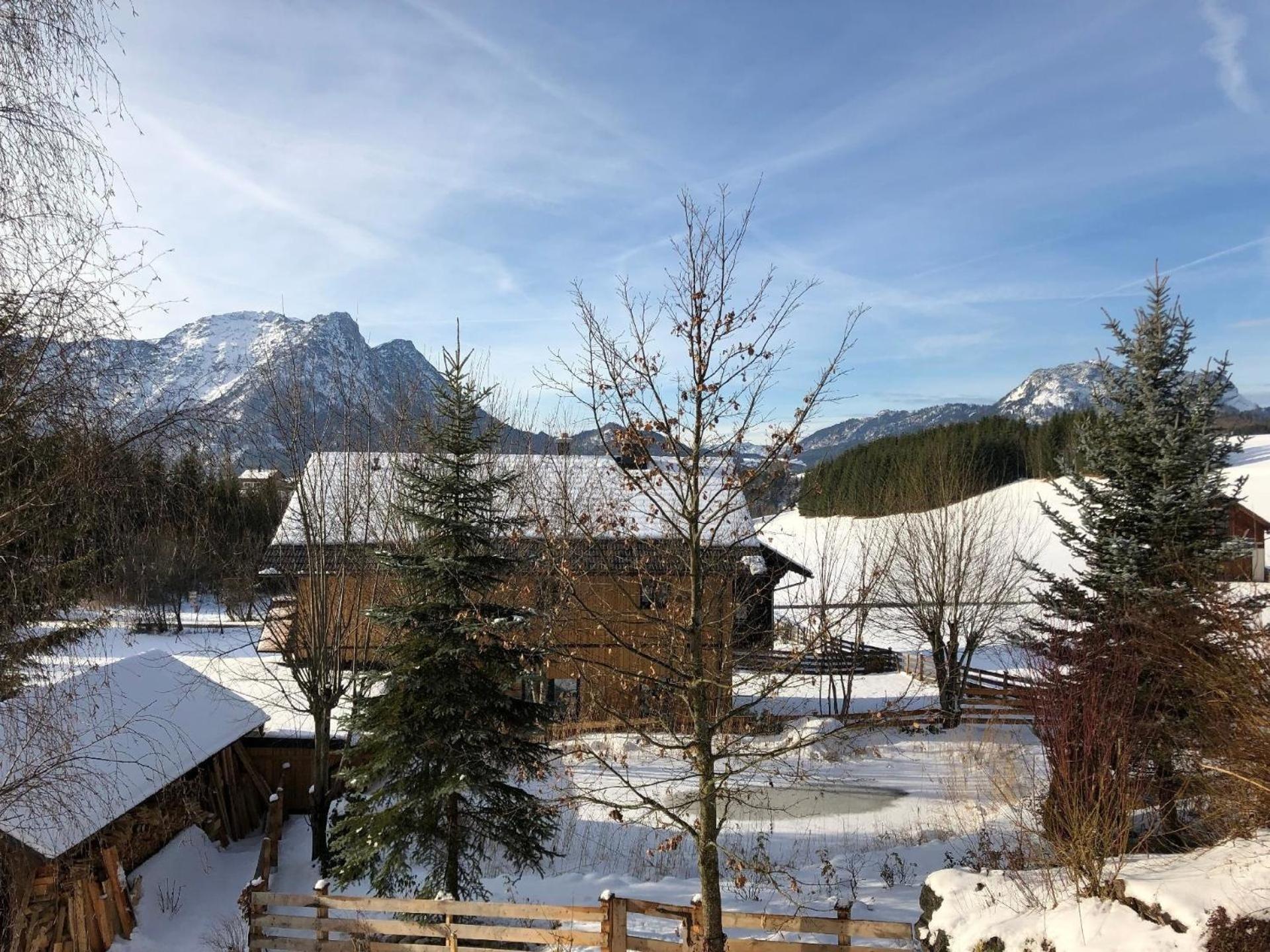 Nette Wohnung in Bad Aussee mit Garten und Grill und Bergblick