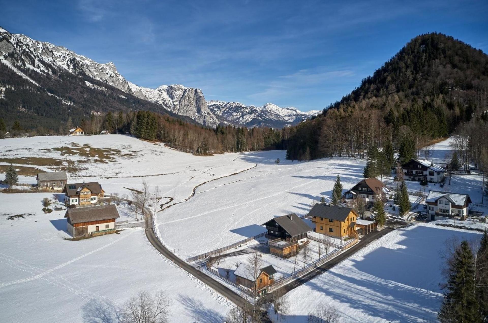 Nette Wohnung in Bad Aussee mit Garten und Grill und Bergblick