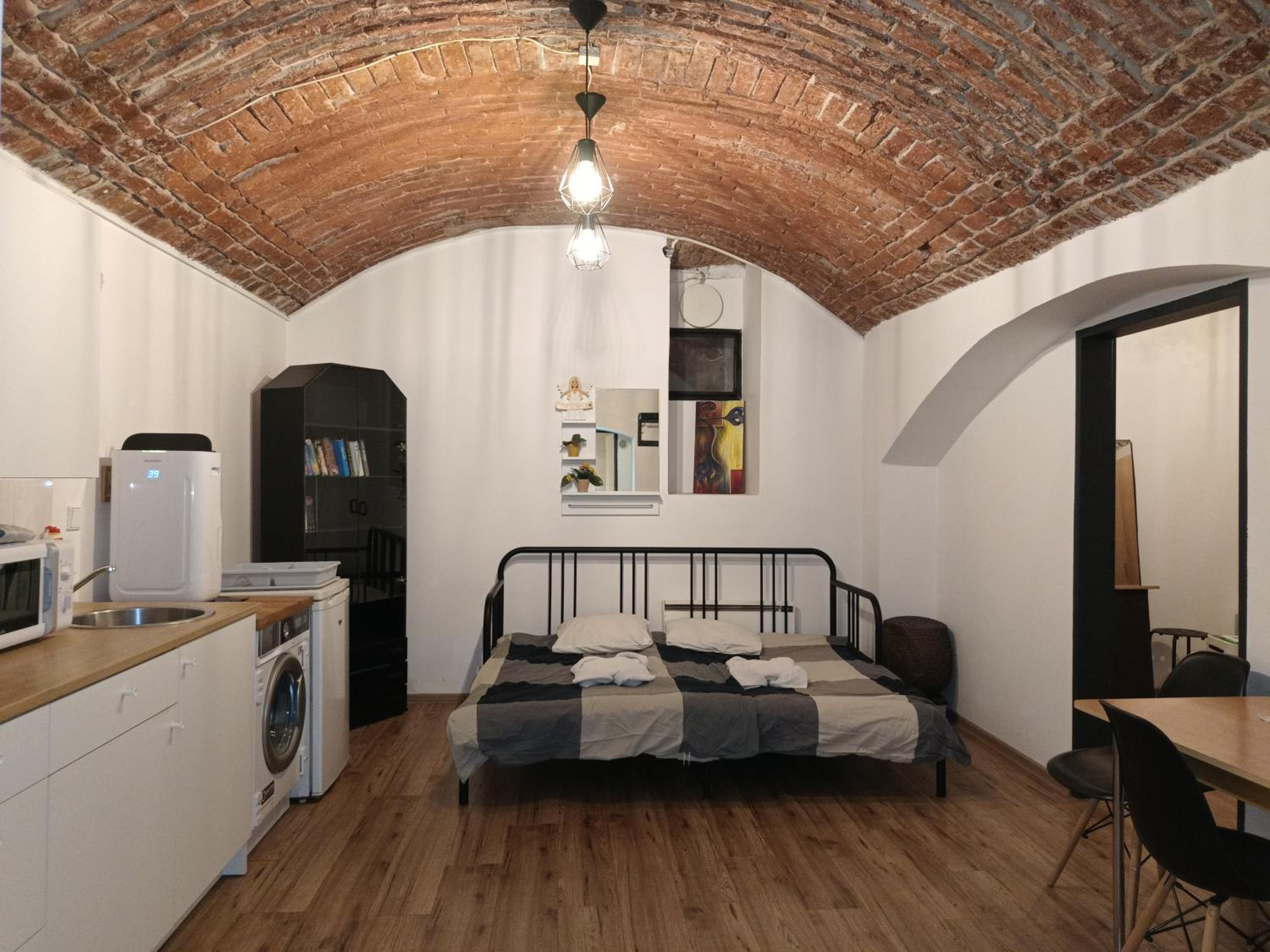 Basic Underground Apartments Next to the Center - Best Tram Line, Cool Local Area