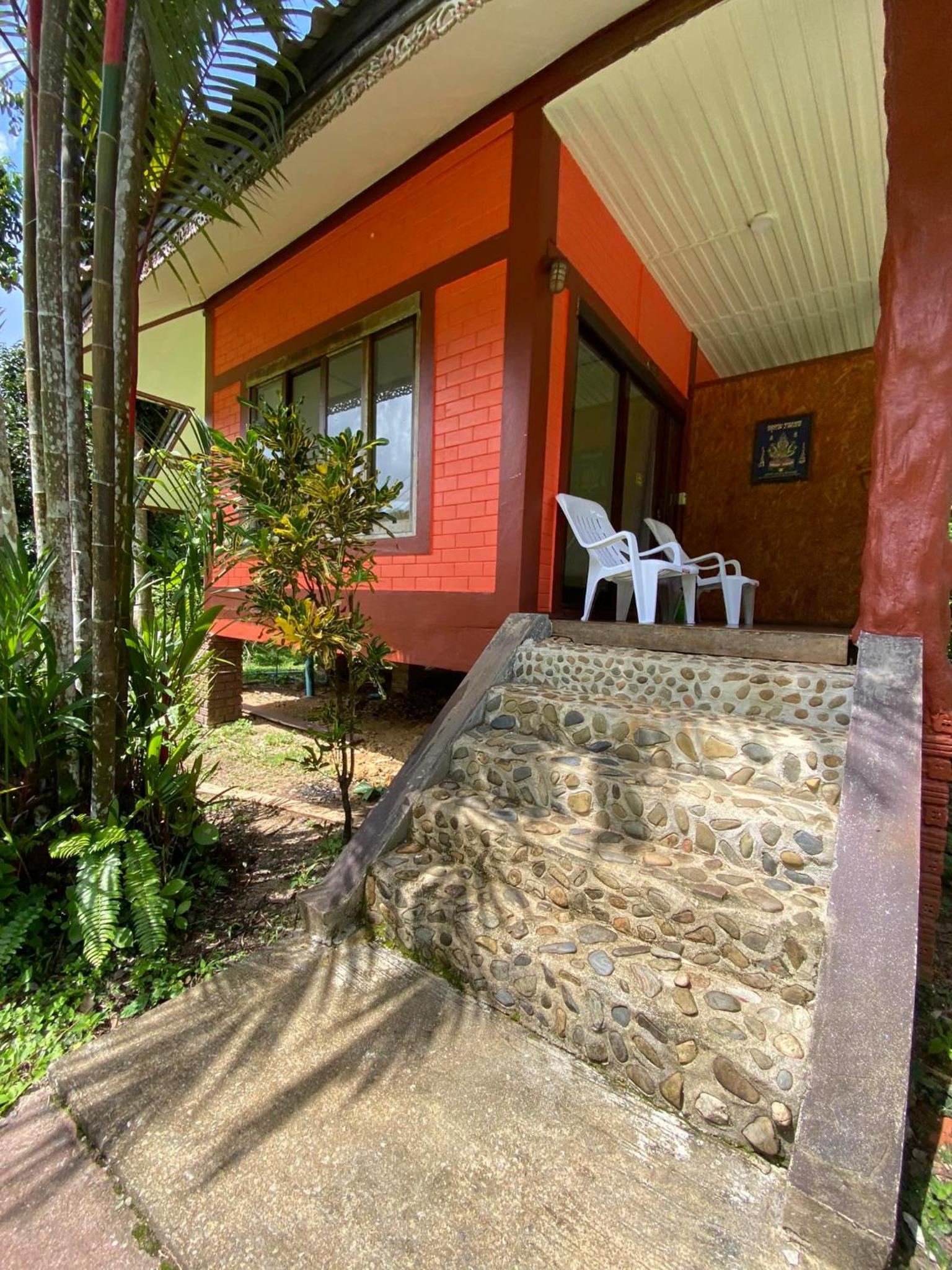 Khao Sok Nung House