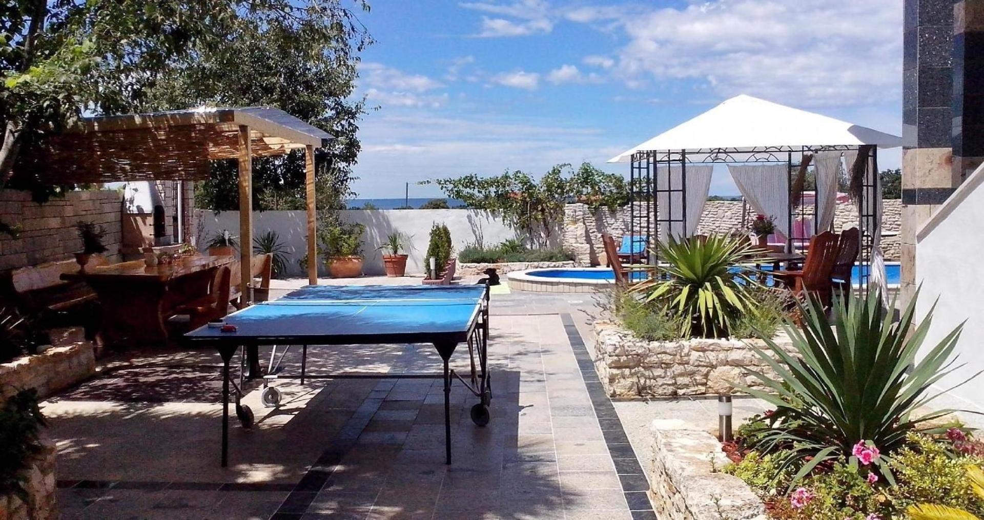 Villa Natalia Peroj, mit privaten Pool