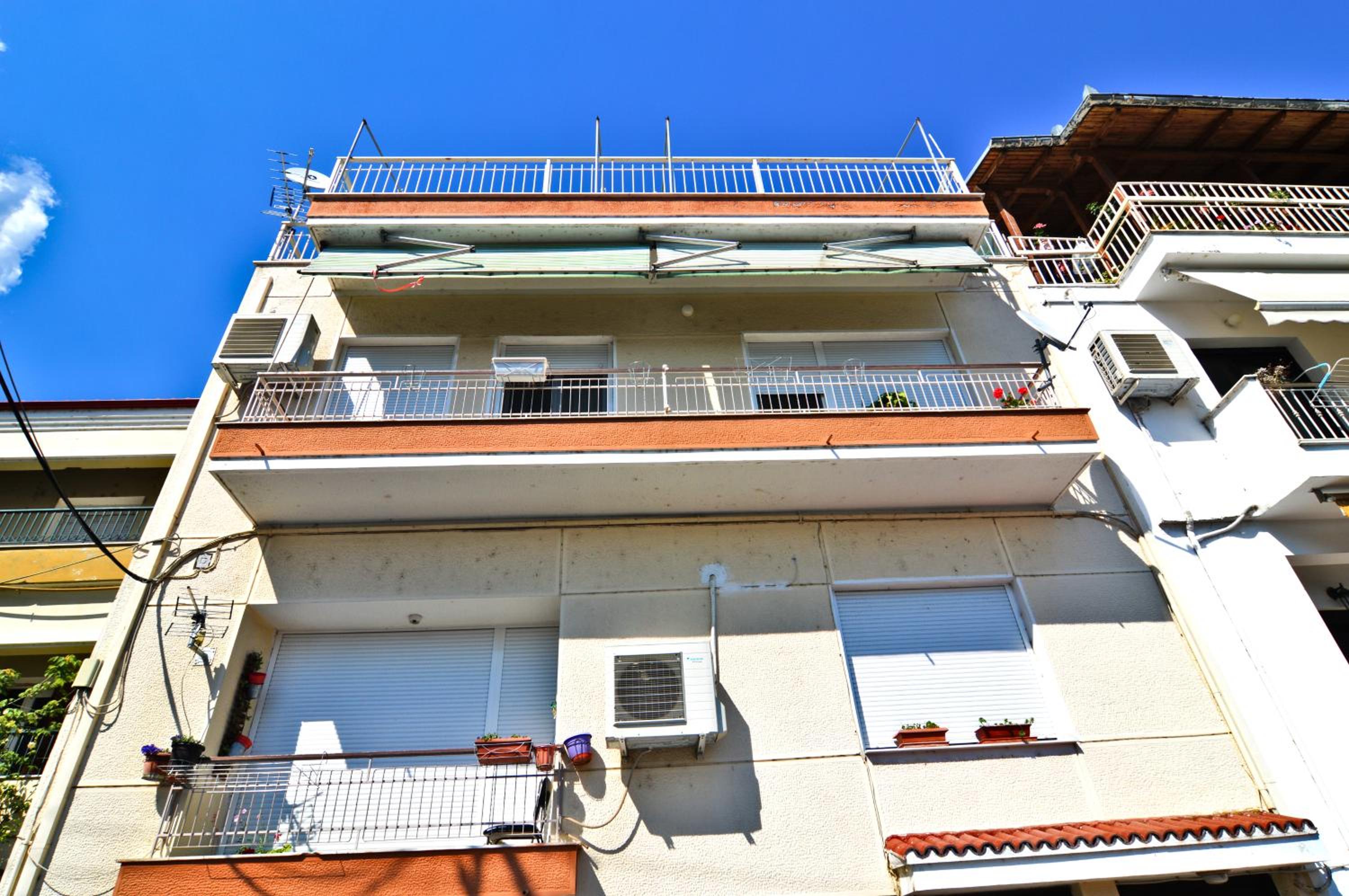 Hotel Leonidas' privileged home - Image 1