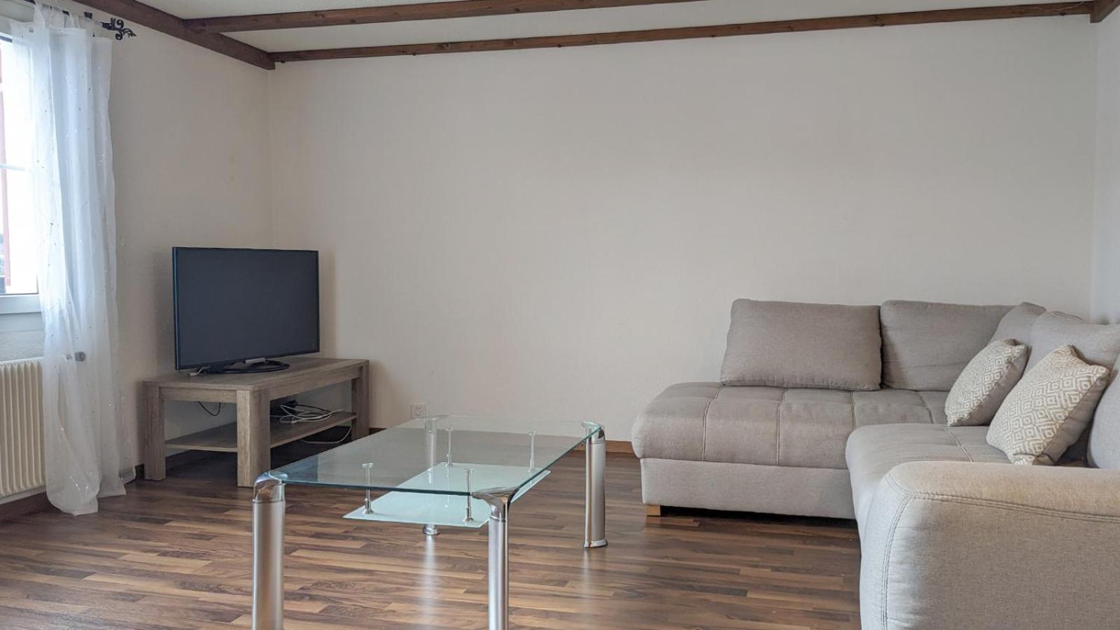 Ferienwohnung im Hotel Arvenbüel