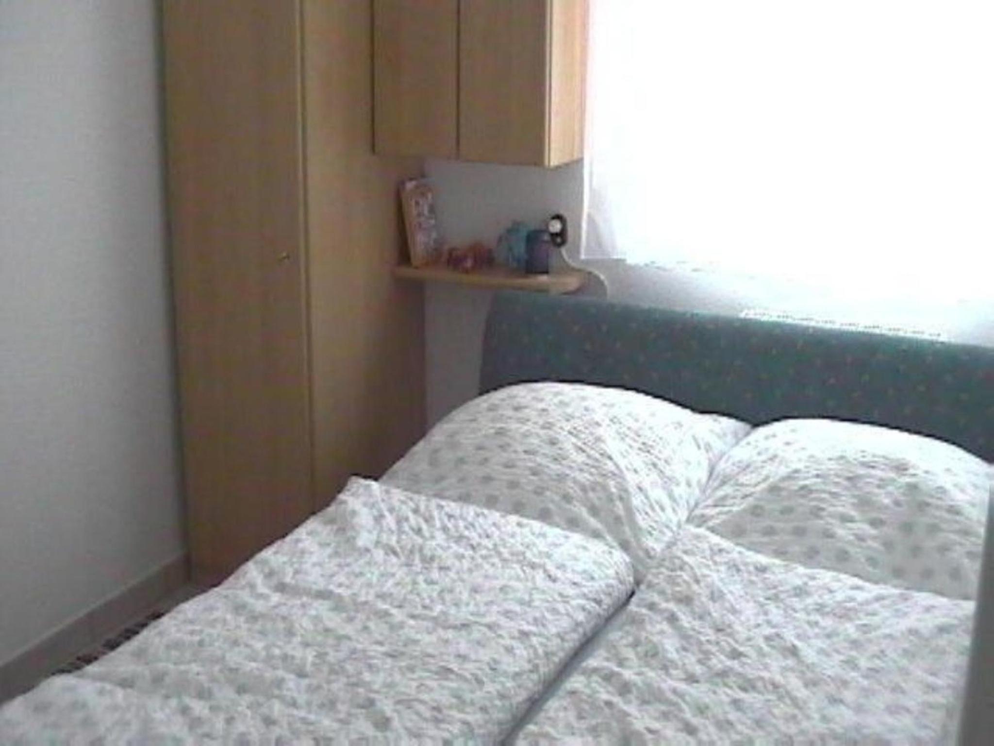 Strandnahe Wohnung Mit Terrasse Und Parkplatz