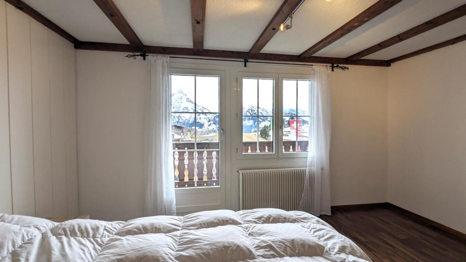 Ferienwohnung im Hotel Arvenbüel