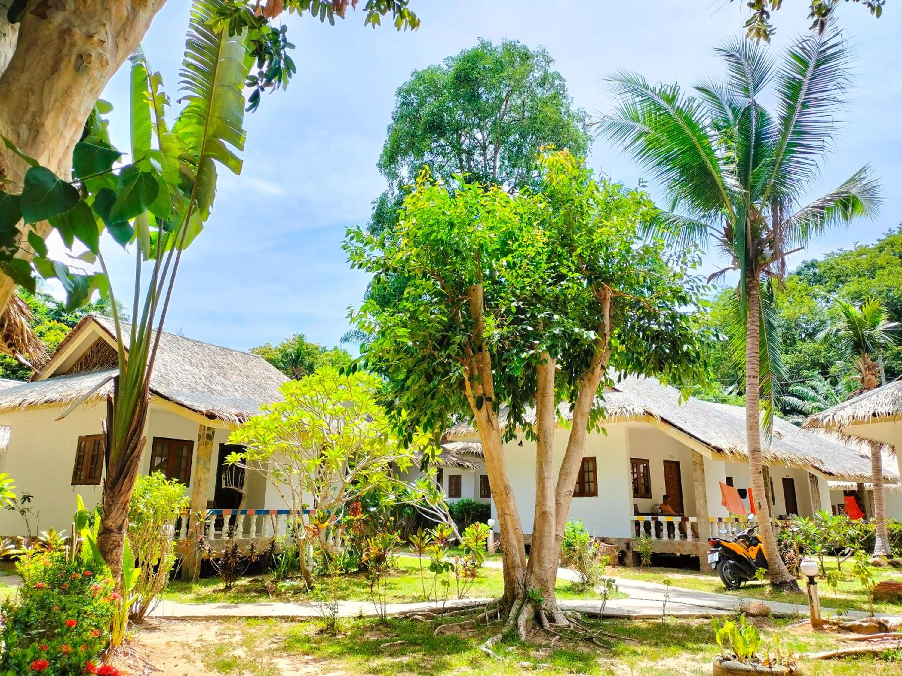 Phuwadee Resort