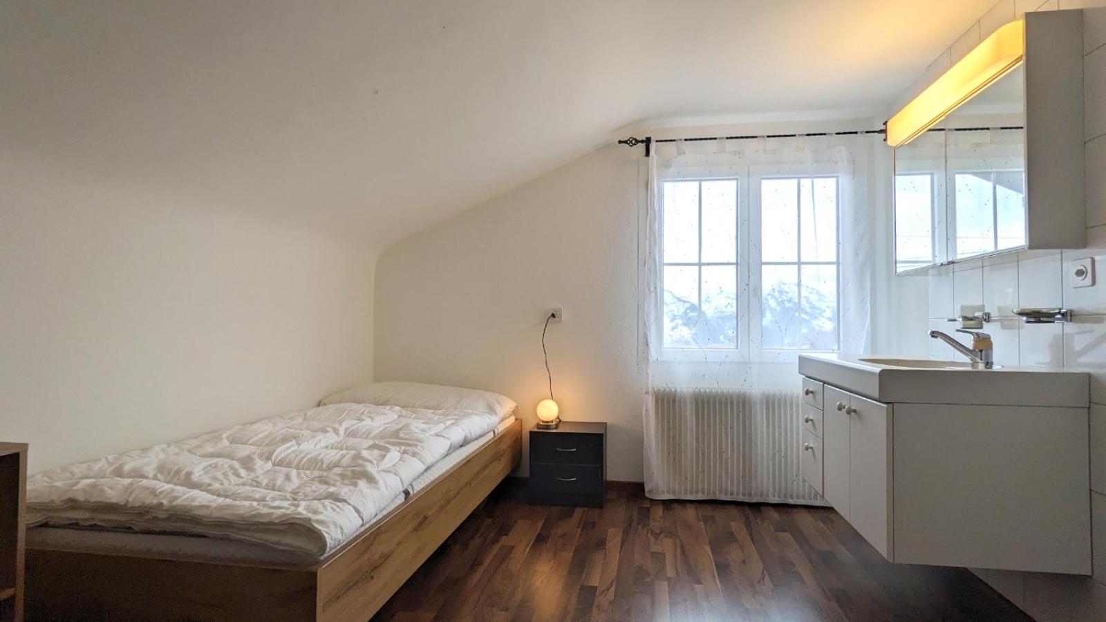 Ferienwohnung im Hotel Arvenbüel