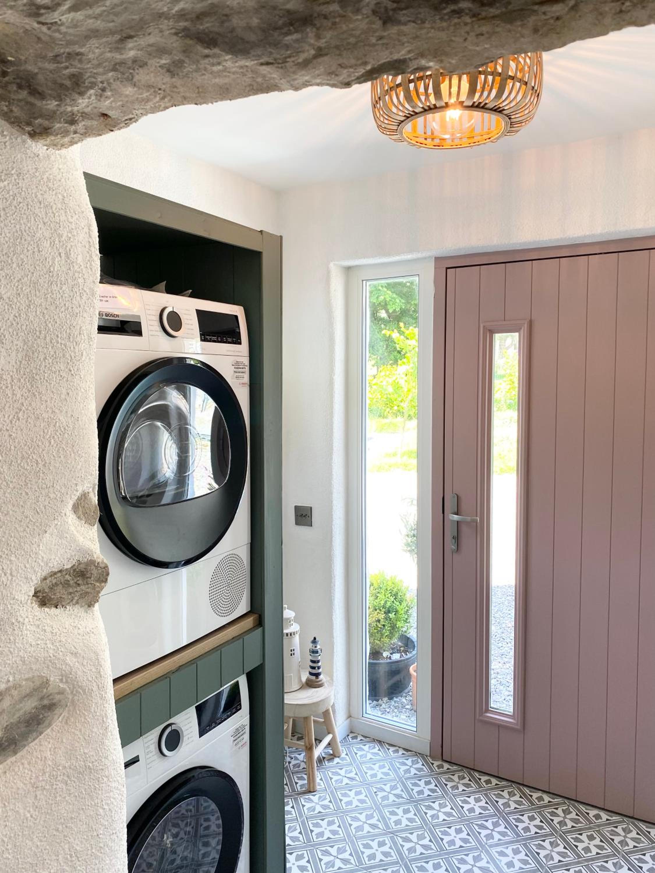 Laughing Seagull Cottage - Sea Views and Sauna