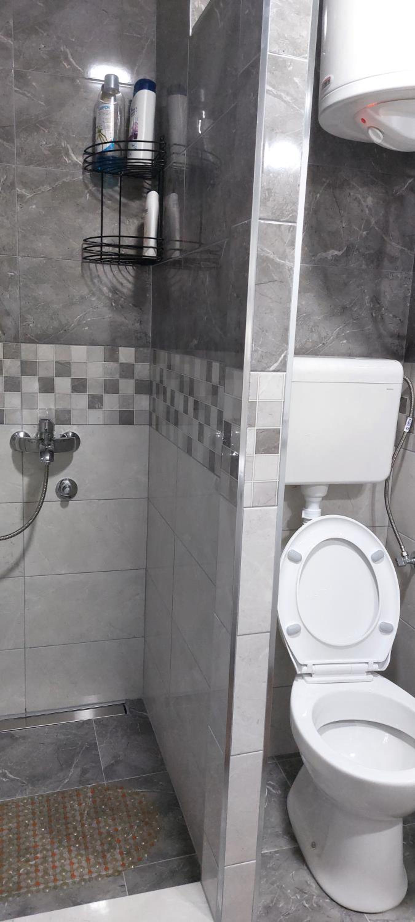 Photo 42