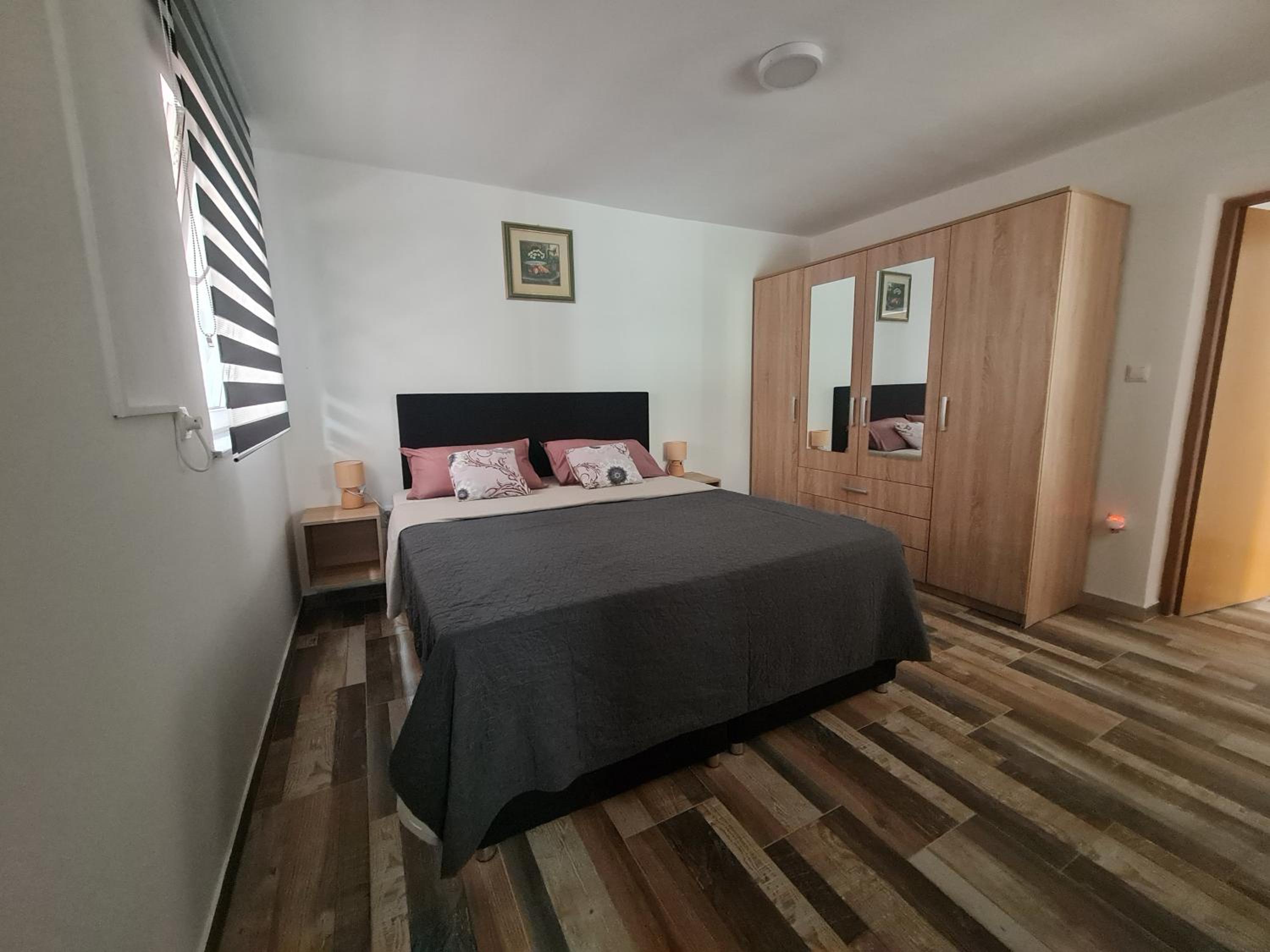 Apartmani Jadro