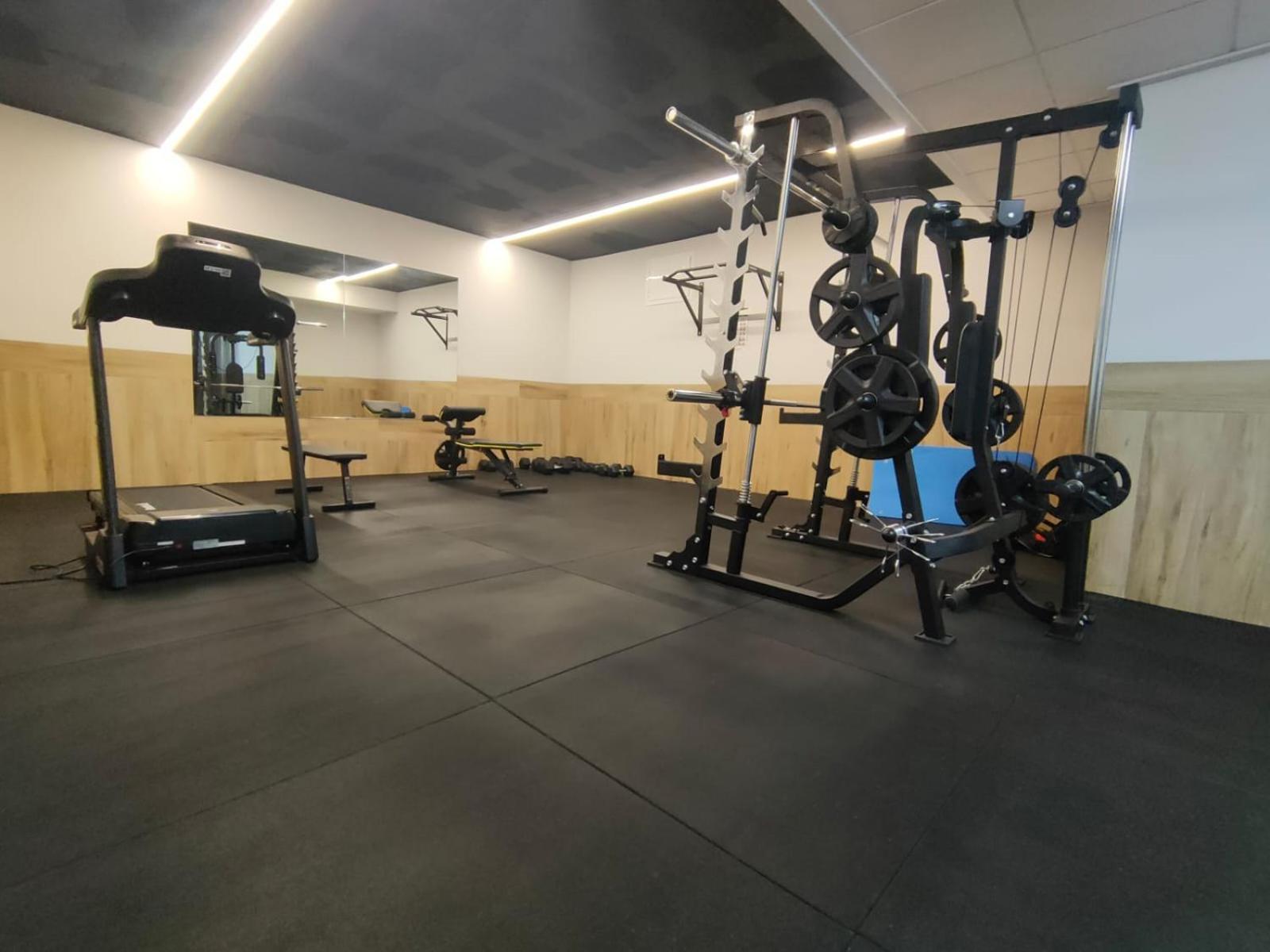 ARENALES terrace refugee new apartment with pool and gym
