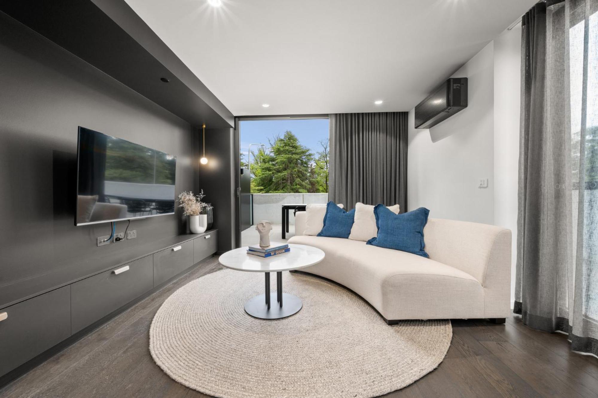Braddon Studio with Communal BBQ