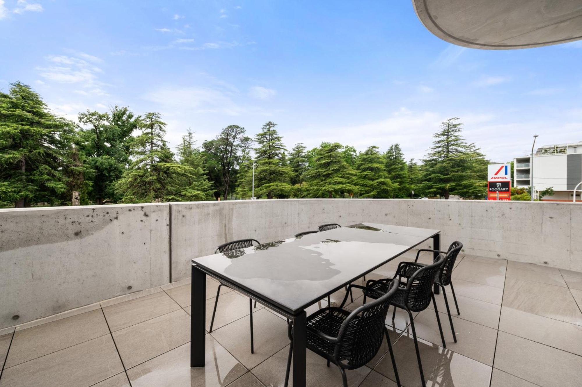 Braddon Studio with Communal BBQ