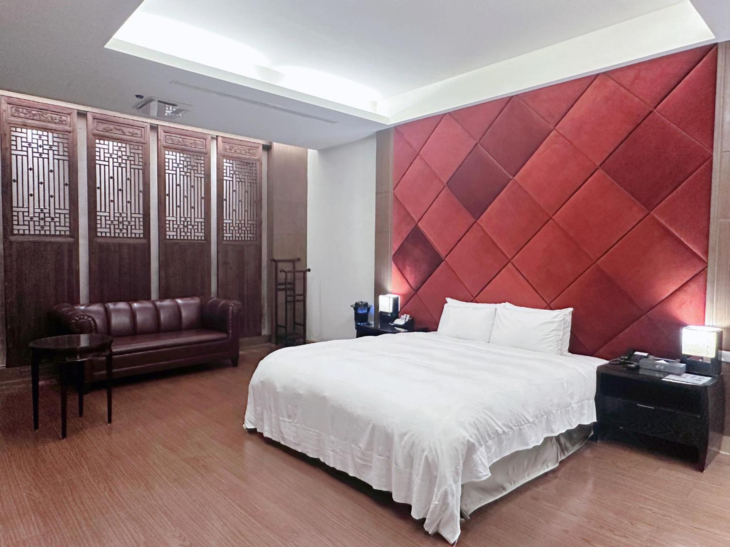 Orient Luxury Villa Motel