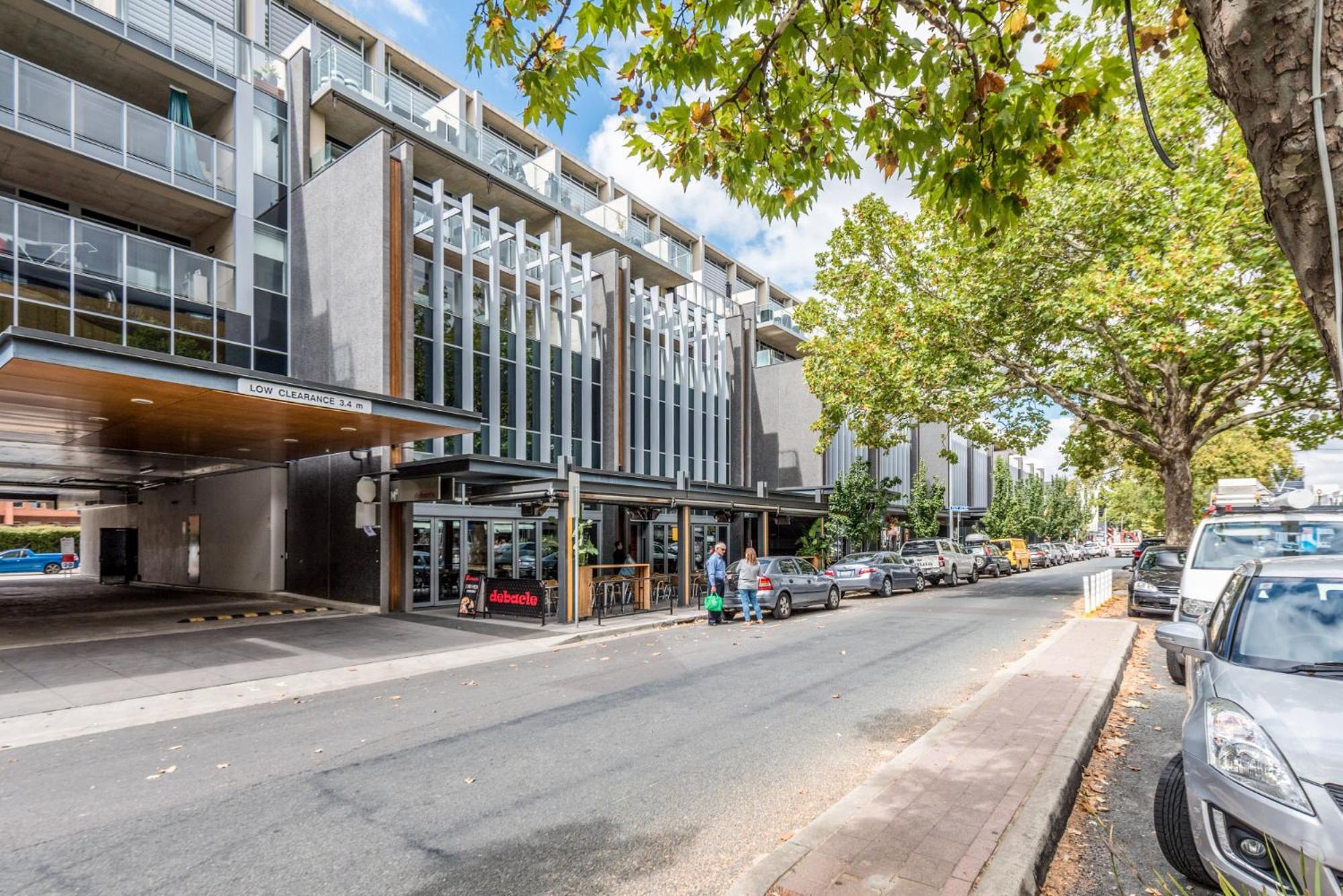 Chic and Elegant 1-Bed in Unbeatable Location