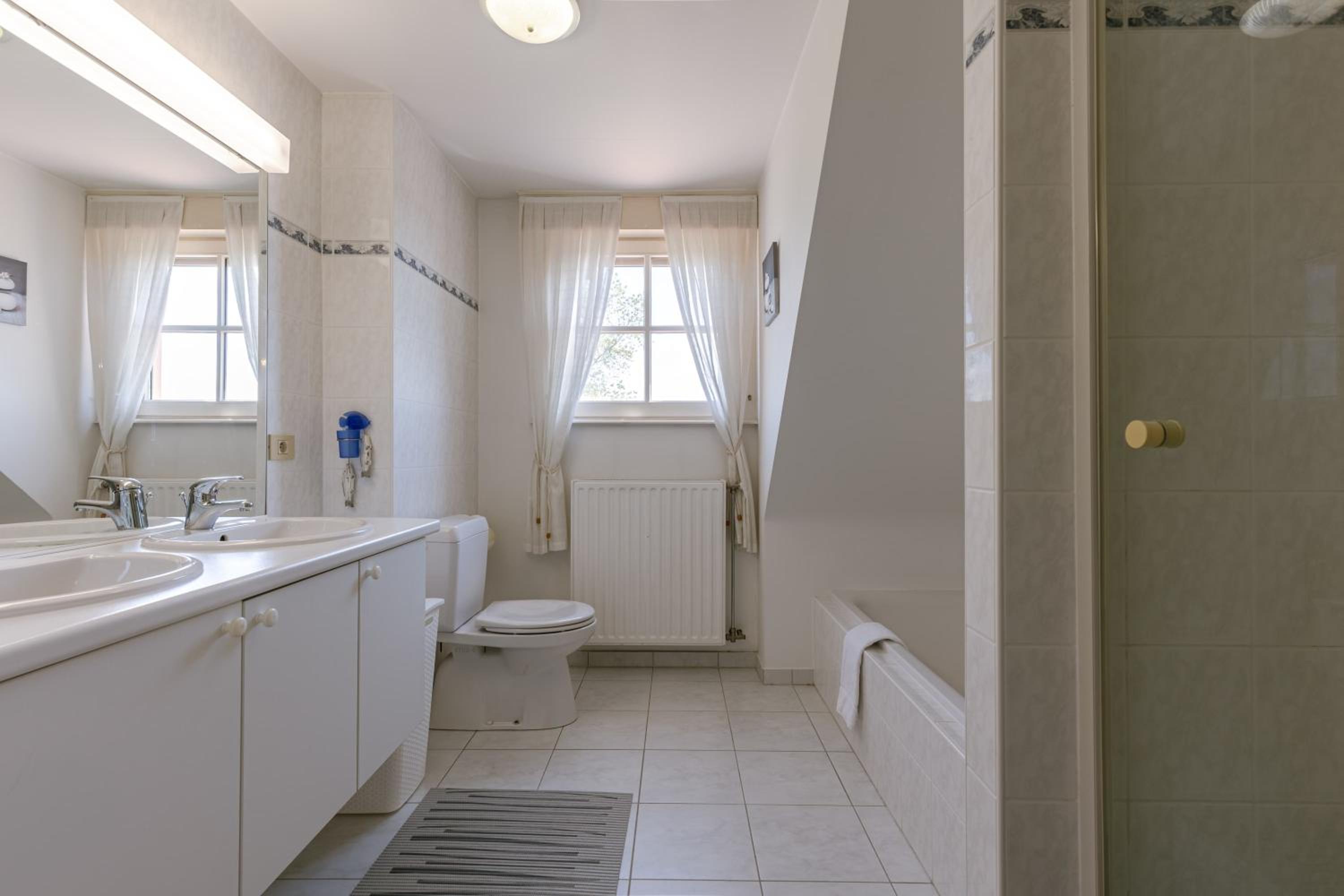 Nice holiday home in a quiet area in De Haan
