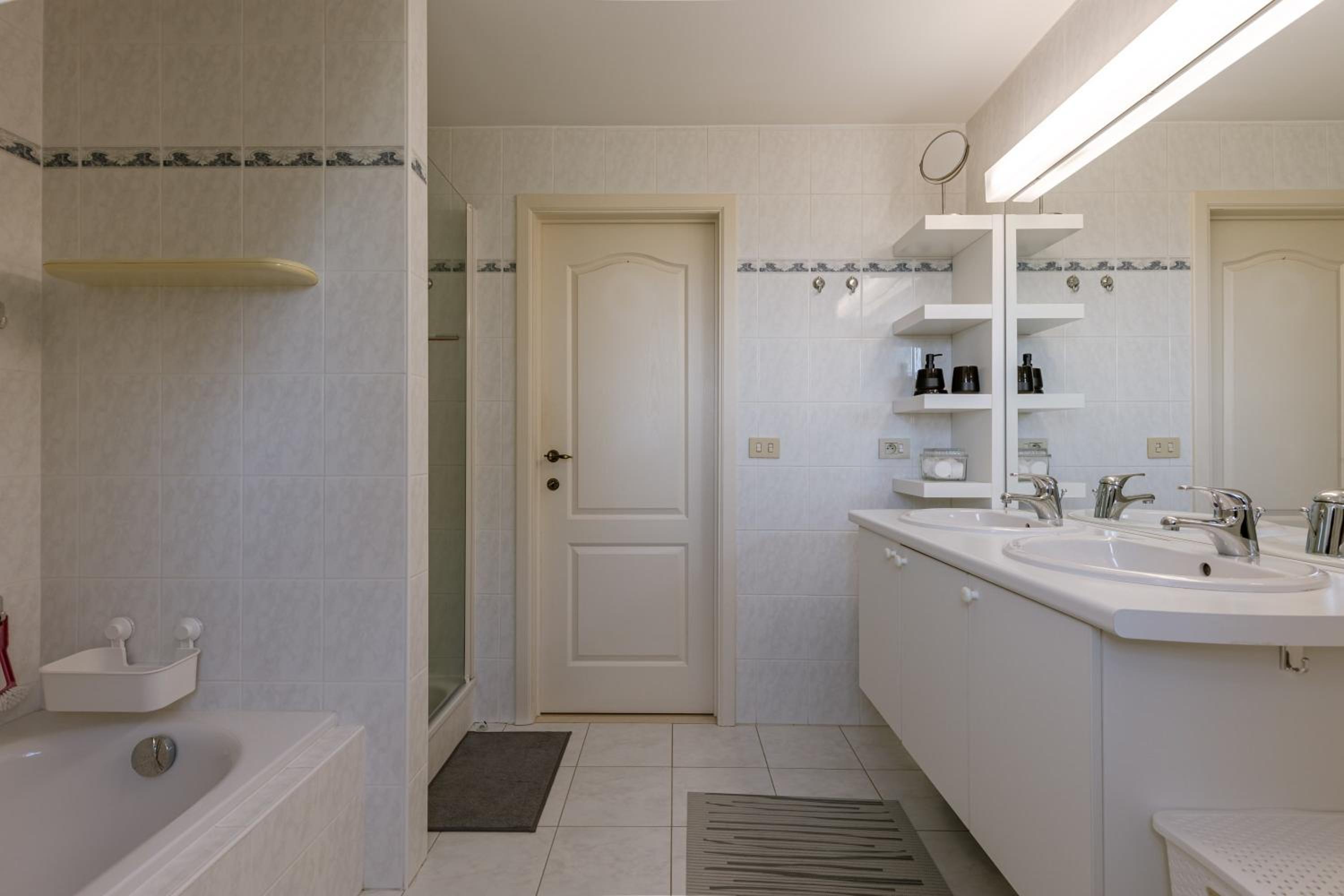 Nice holiday home in a quiet area in De Haan