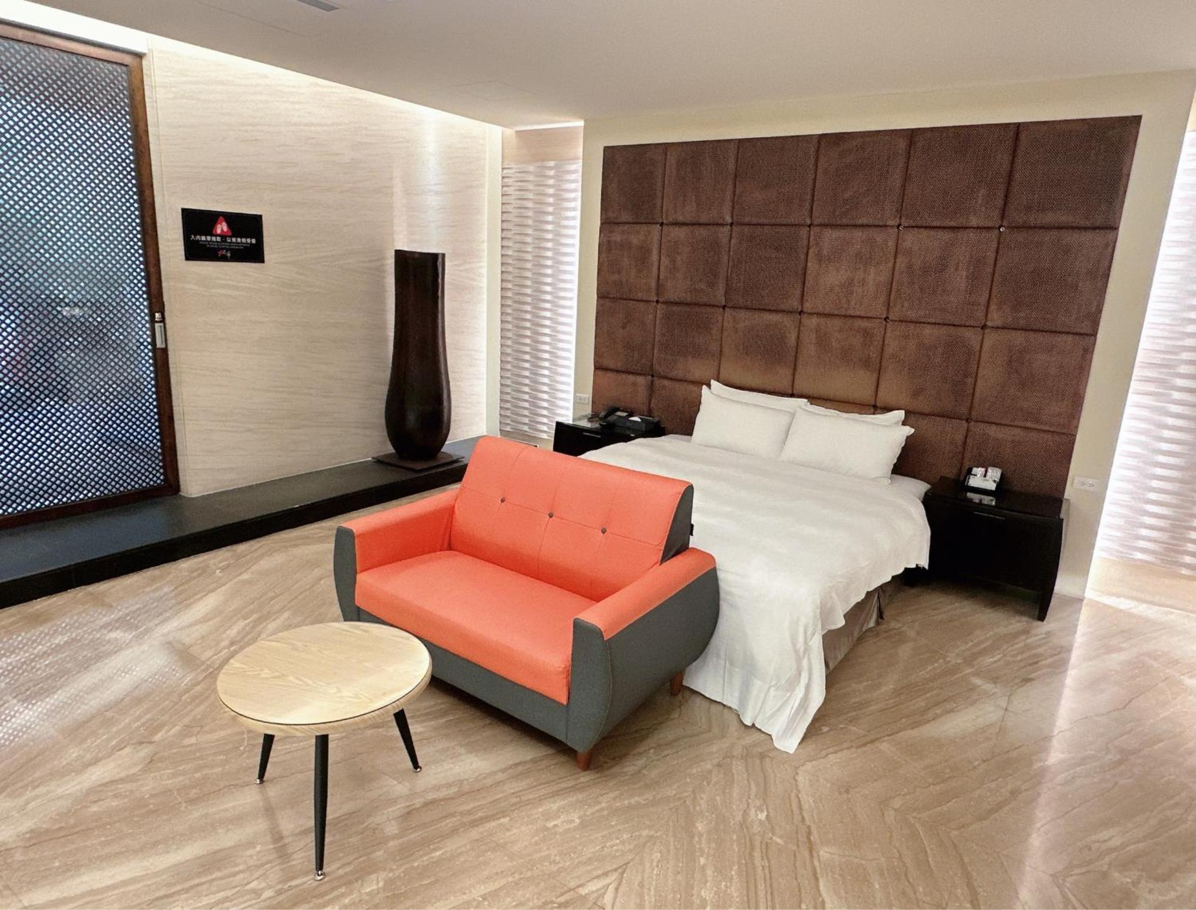 Orient Luxury Villa Motel