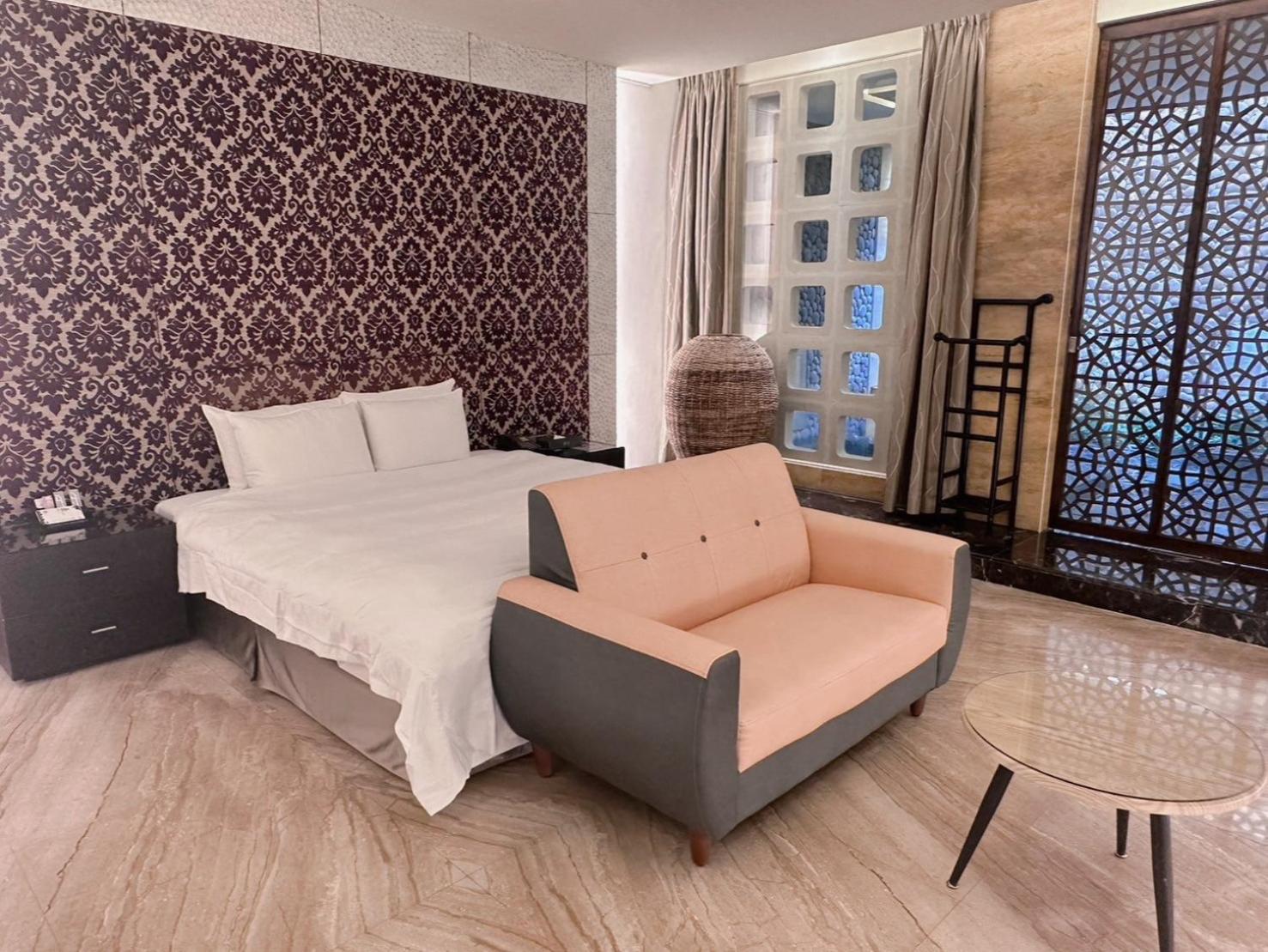 Orient Luxury Villa Motel