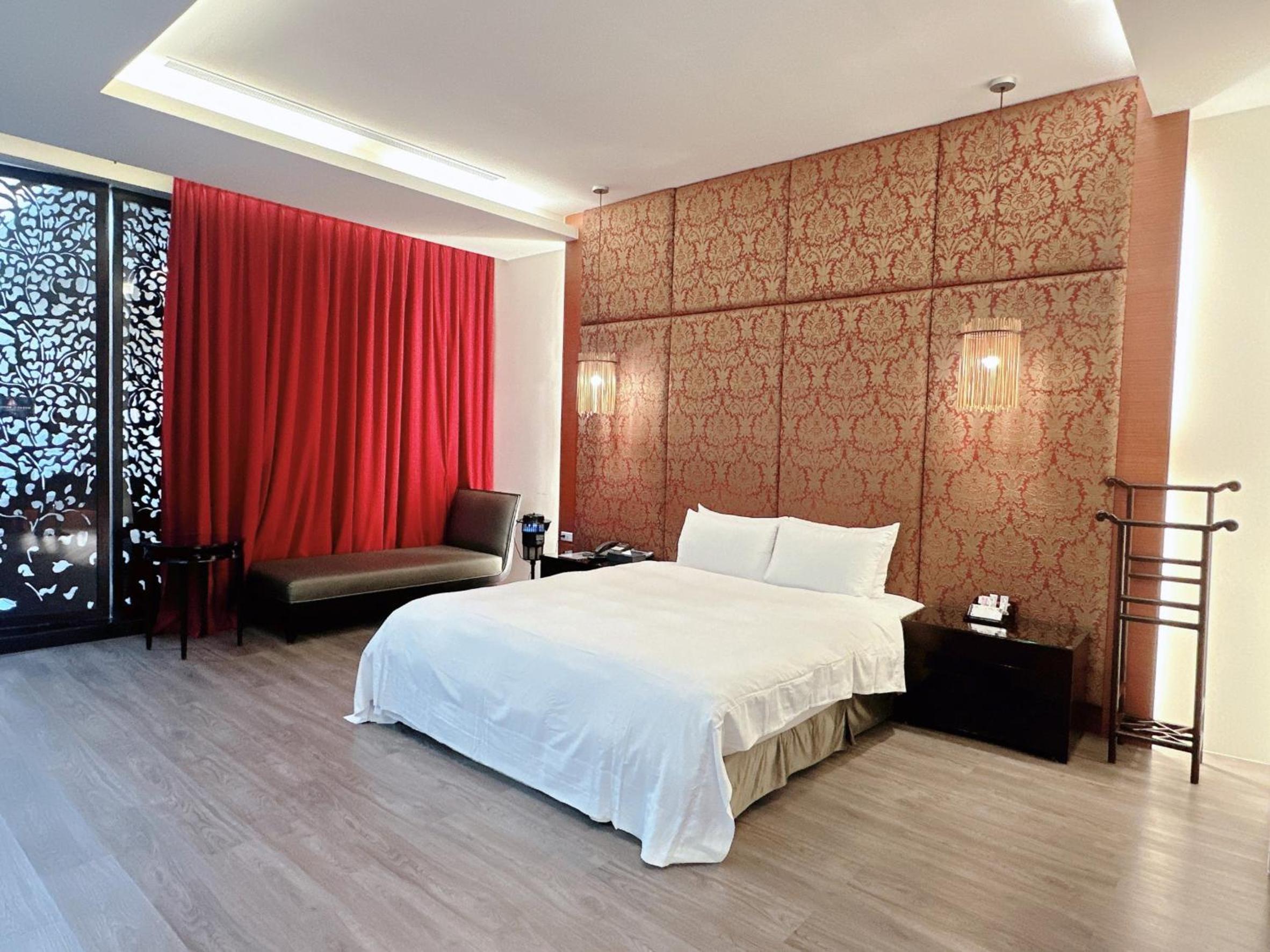 Orient Luxury Villa Motel
