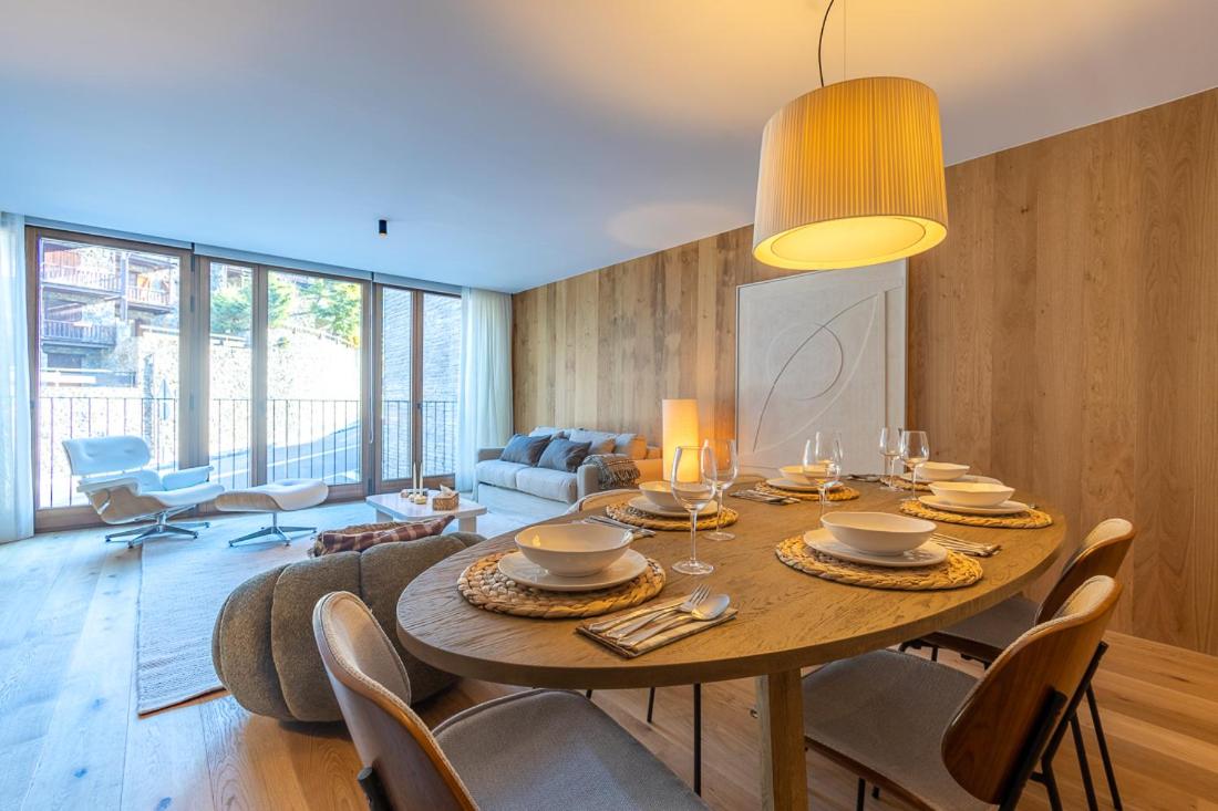 5Star Apartment 1 Min to Ski Lift Pool Sauna